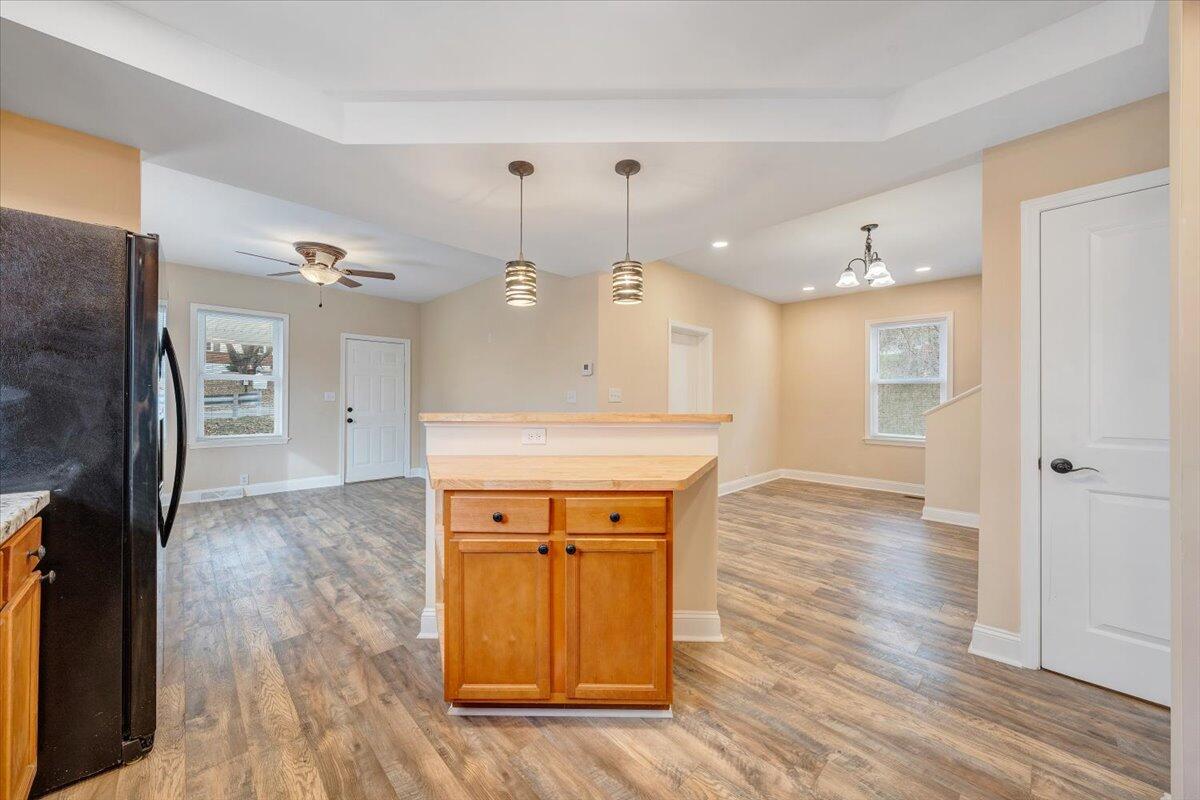 2201 Riverdale RD SE