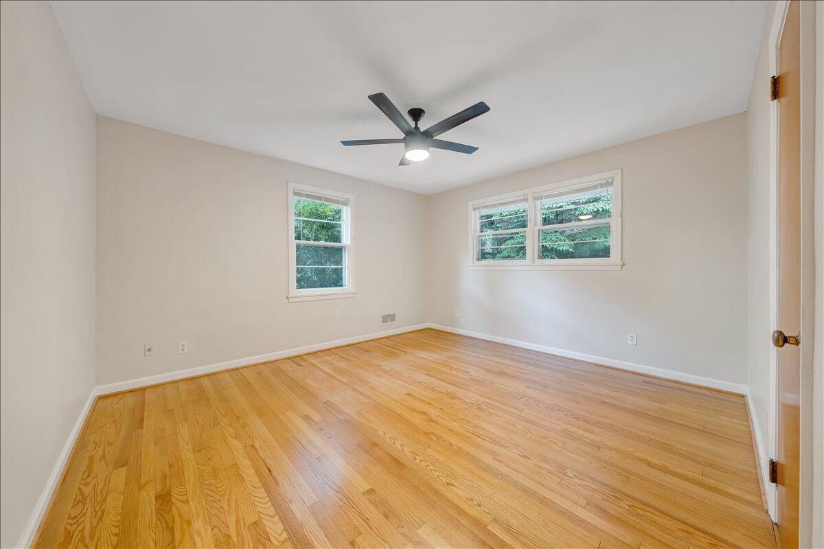 2716 Yellow Mountain RD SE