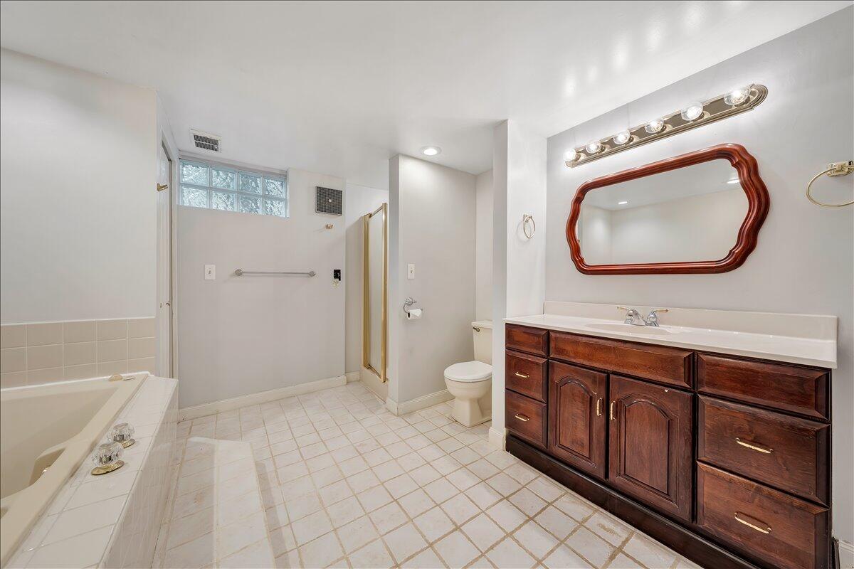 2716 Yellow Mountain RD SE