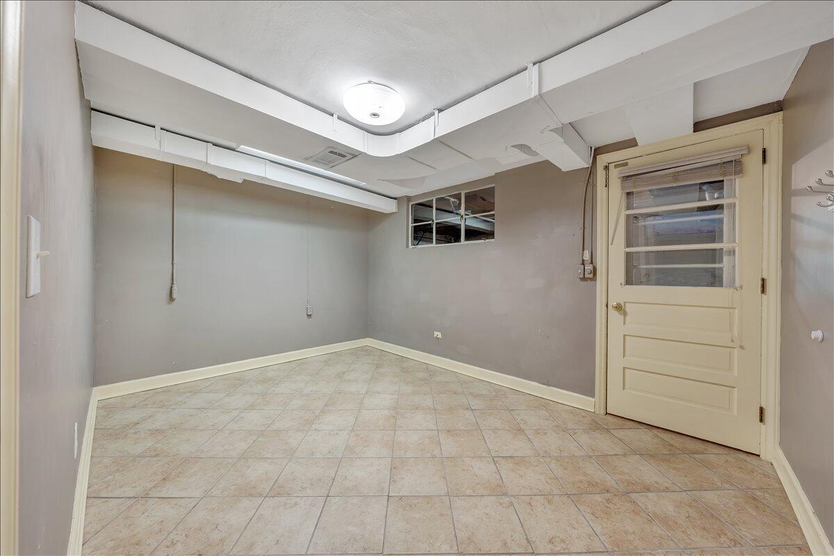 2716 Yellow Mountain RD SE