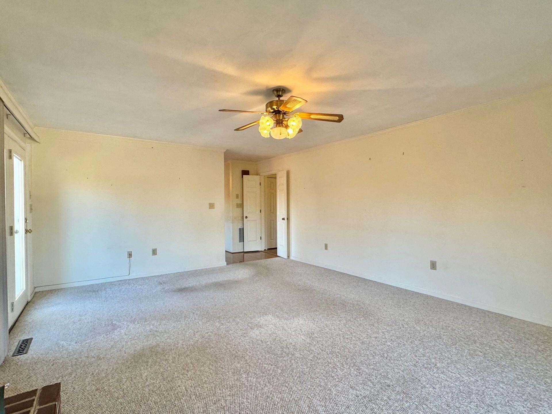 8221 Olde Tavern RD