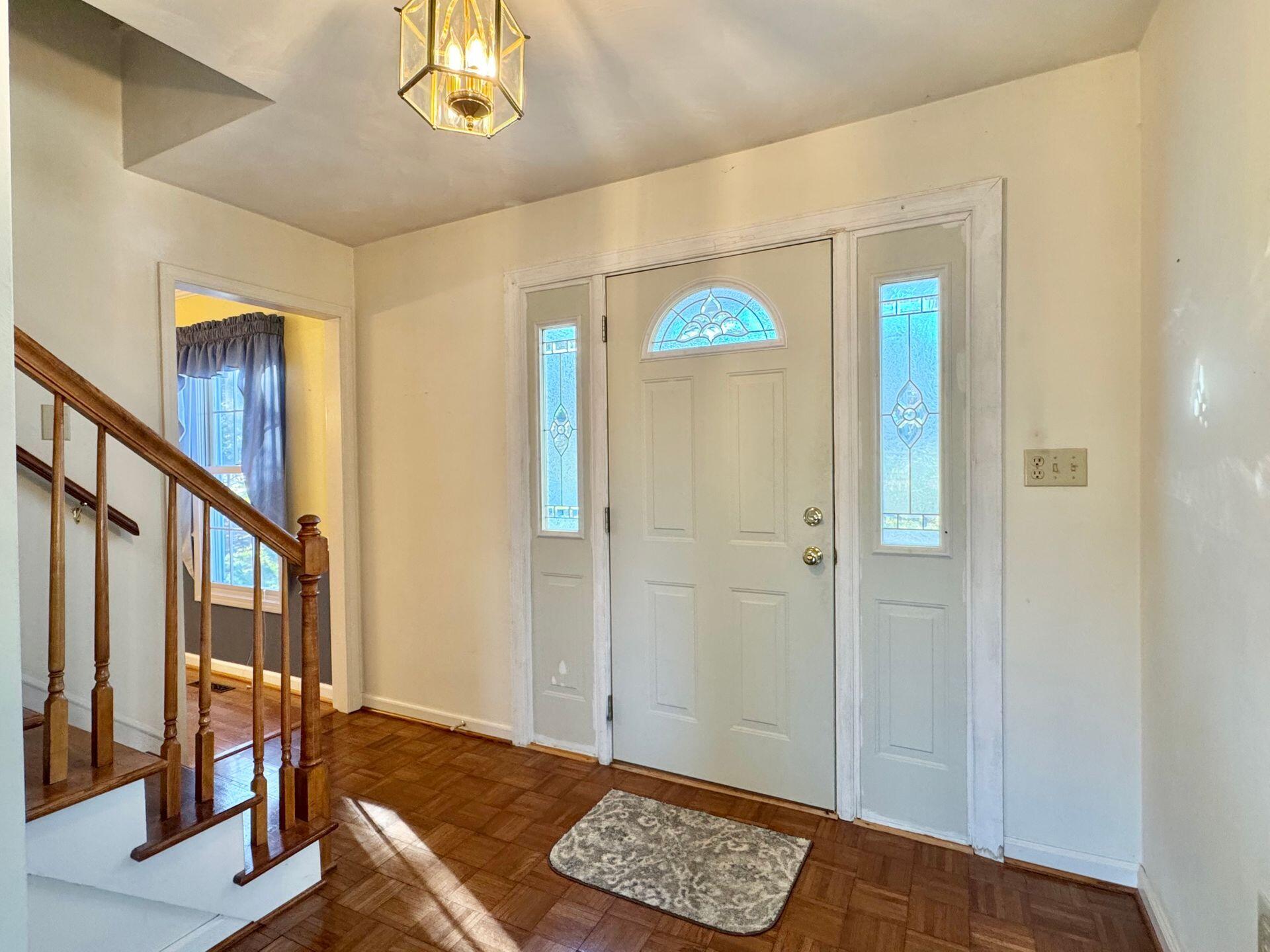 8221 Olde Tavern RD