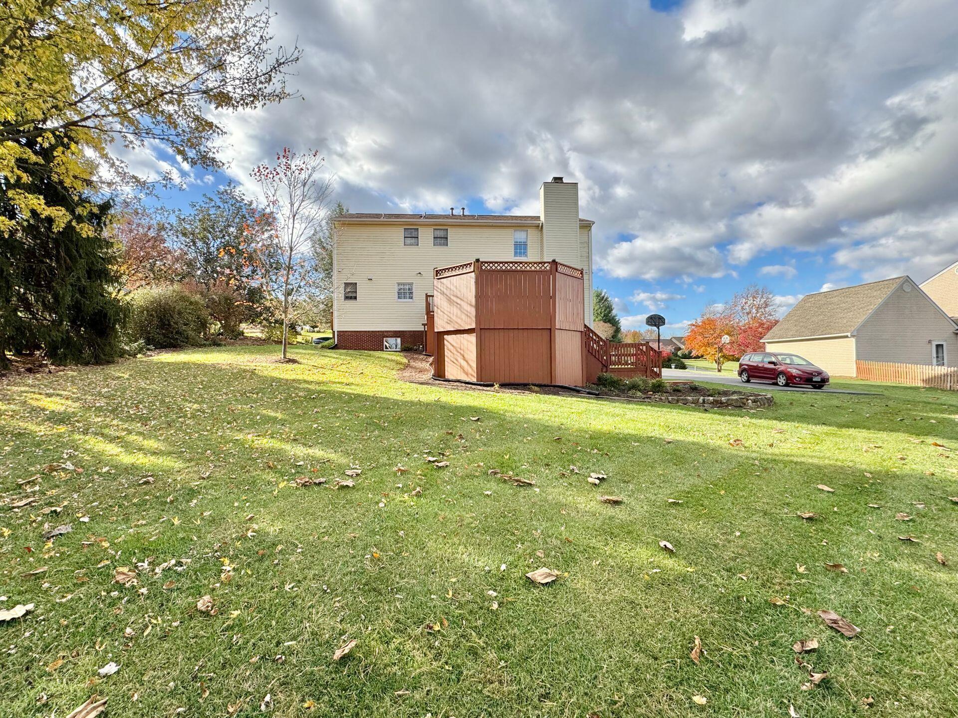 8221 Olde Tavern RD