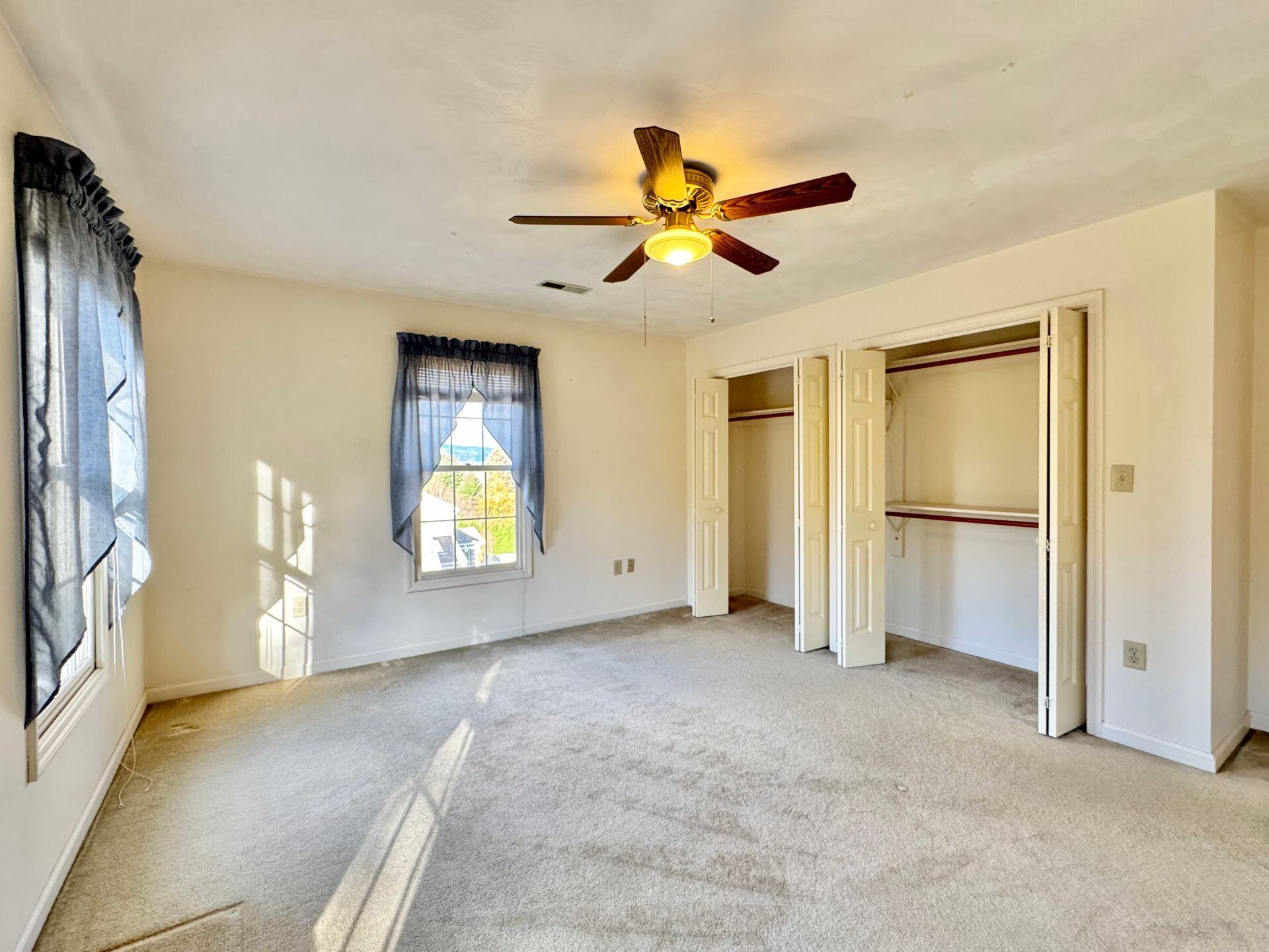 8221 Olde Tavern RD