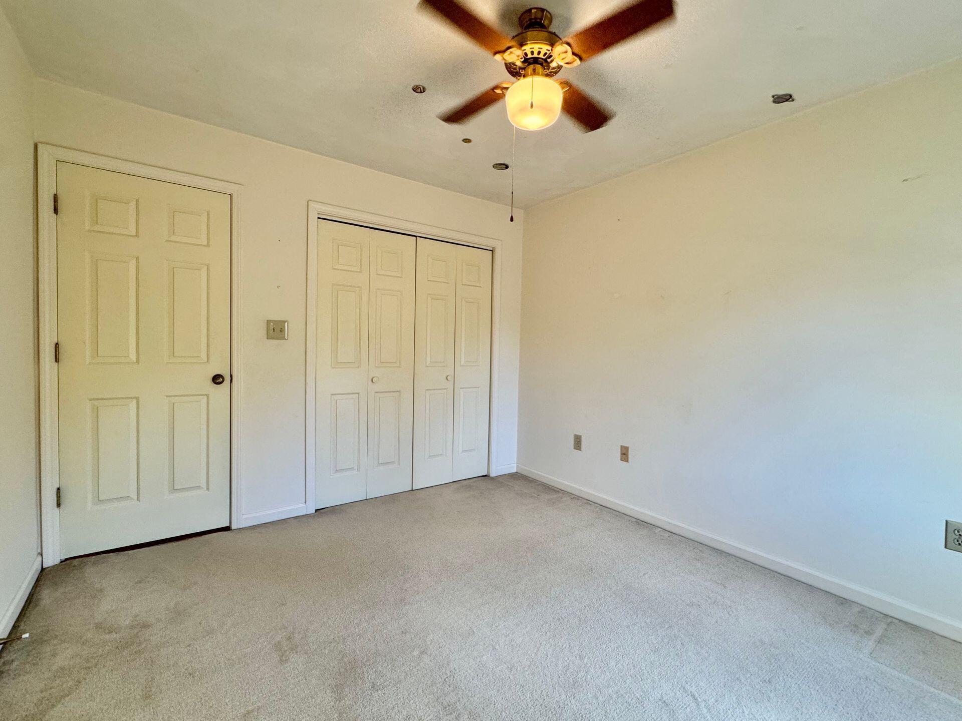 8221 Olde Tavern RD