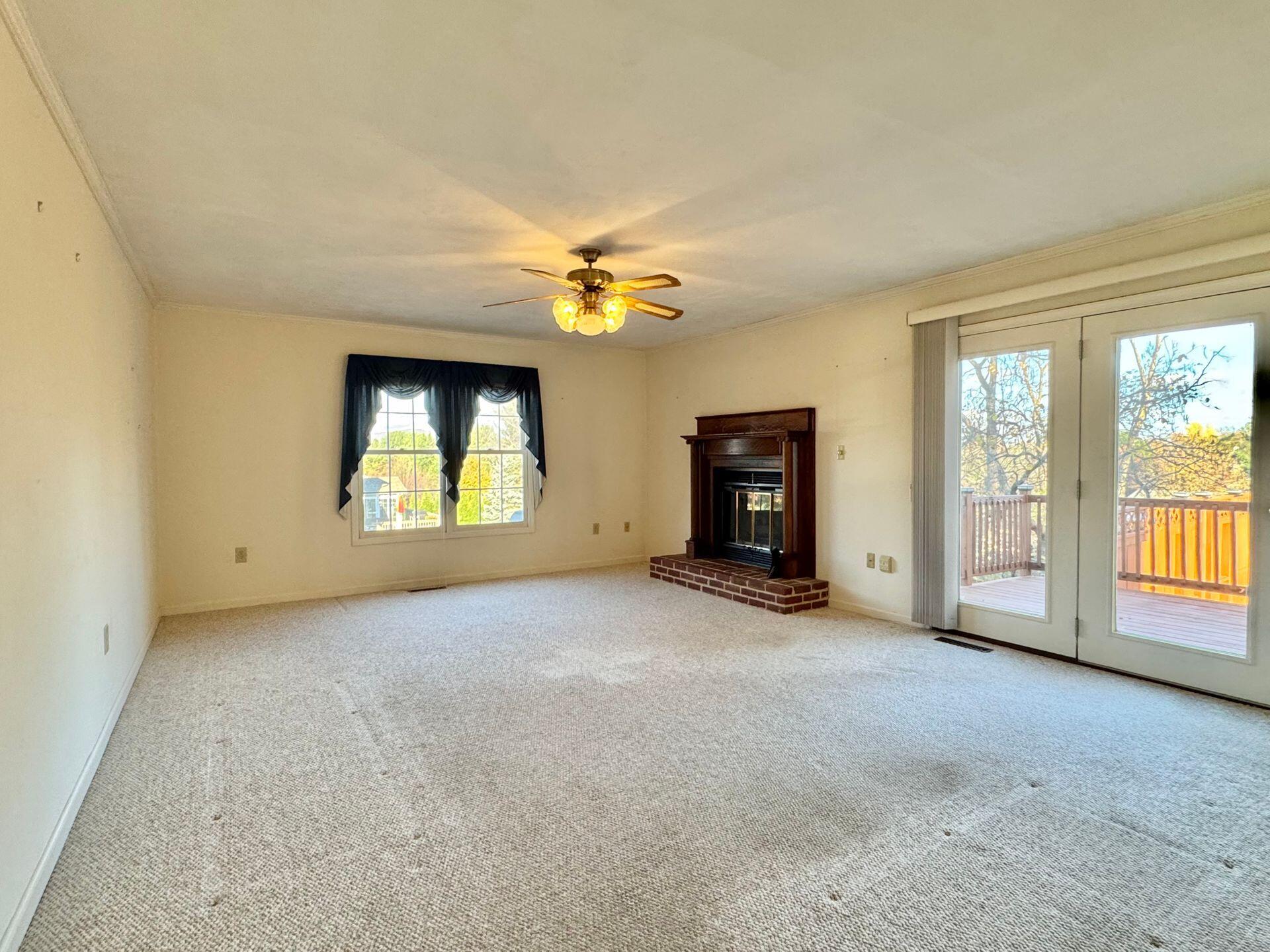 8221 Olde Tavern RD