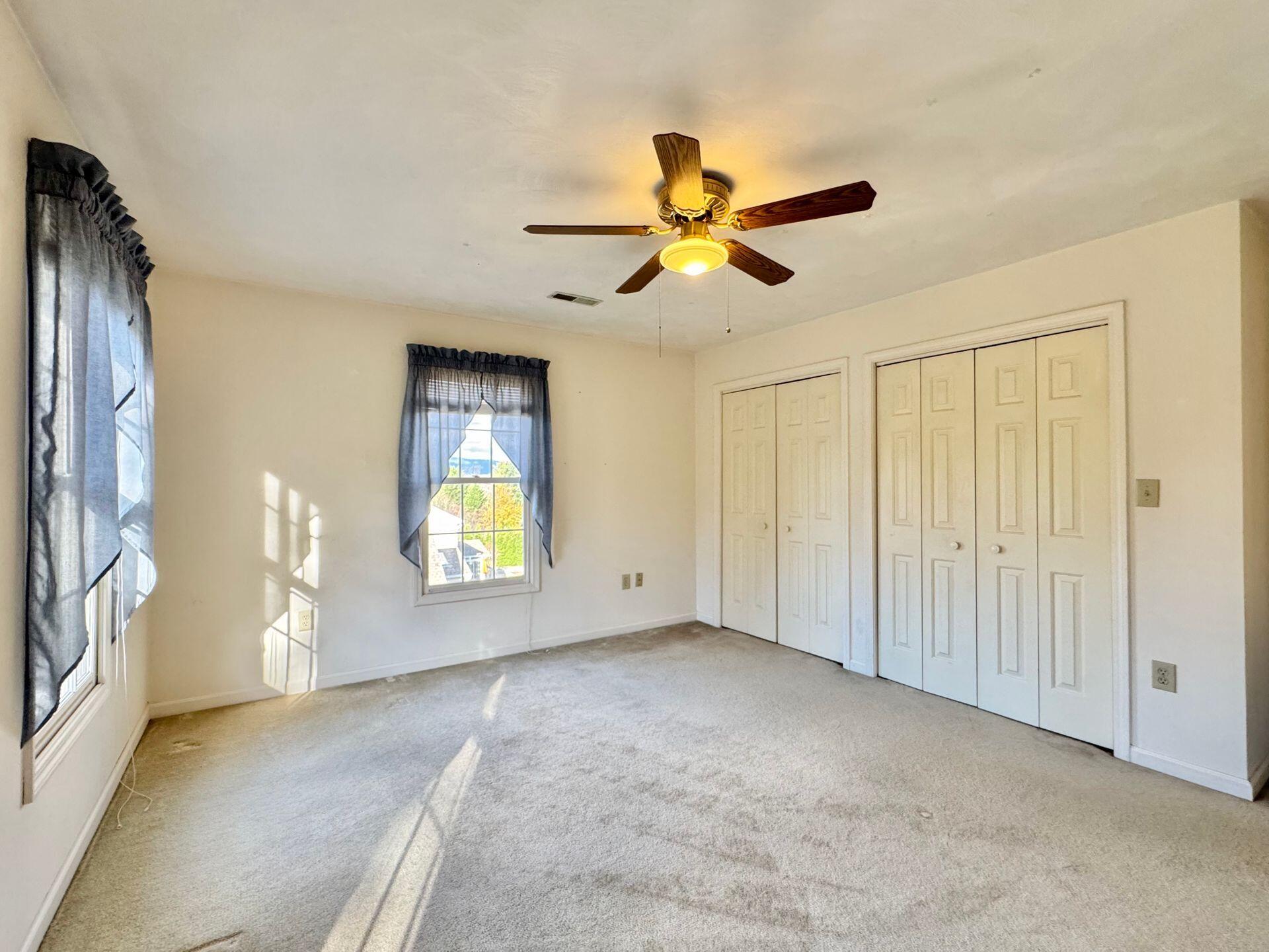8221 Olde Tavern RD