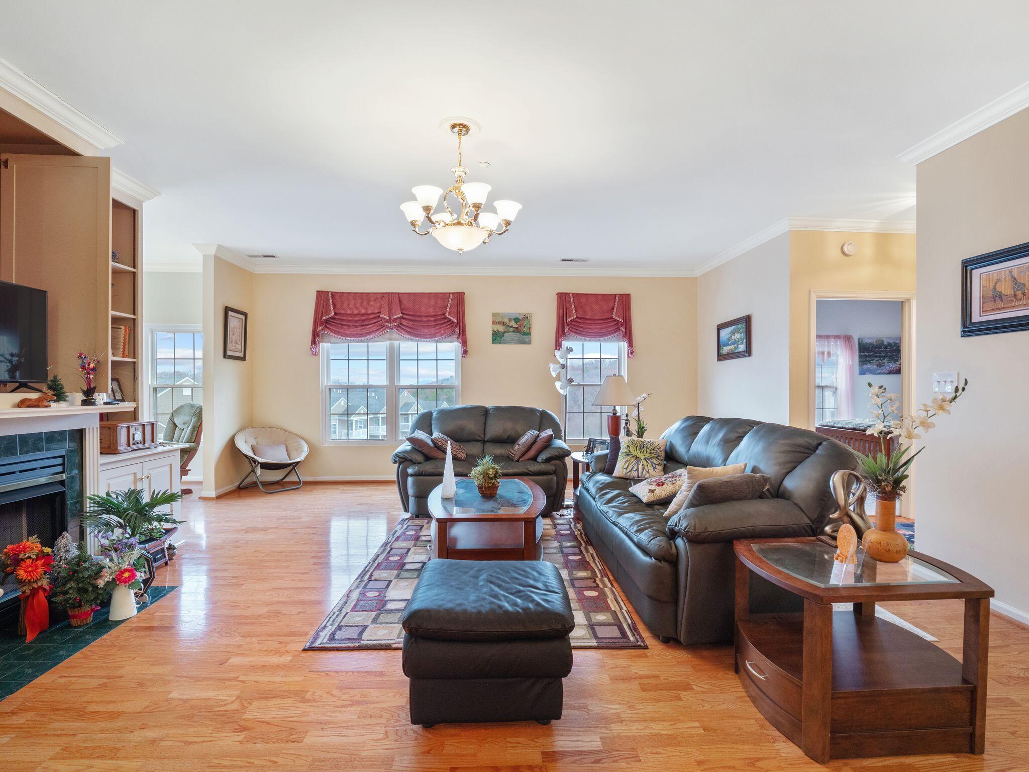 4434 Pheasant Ridge RD SW Unit: 406