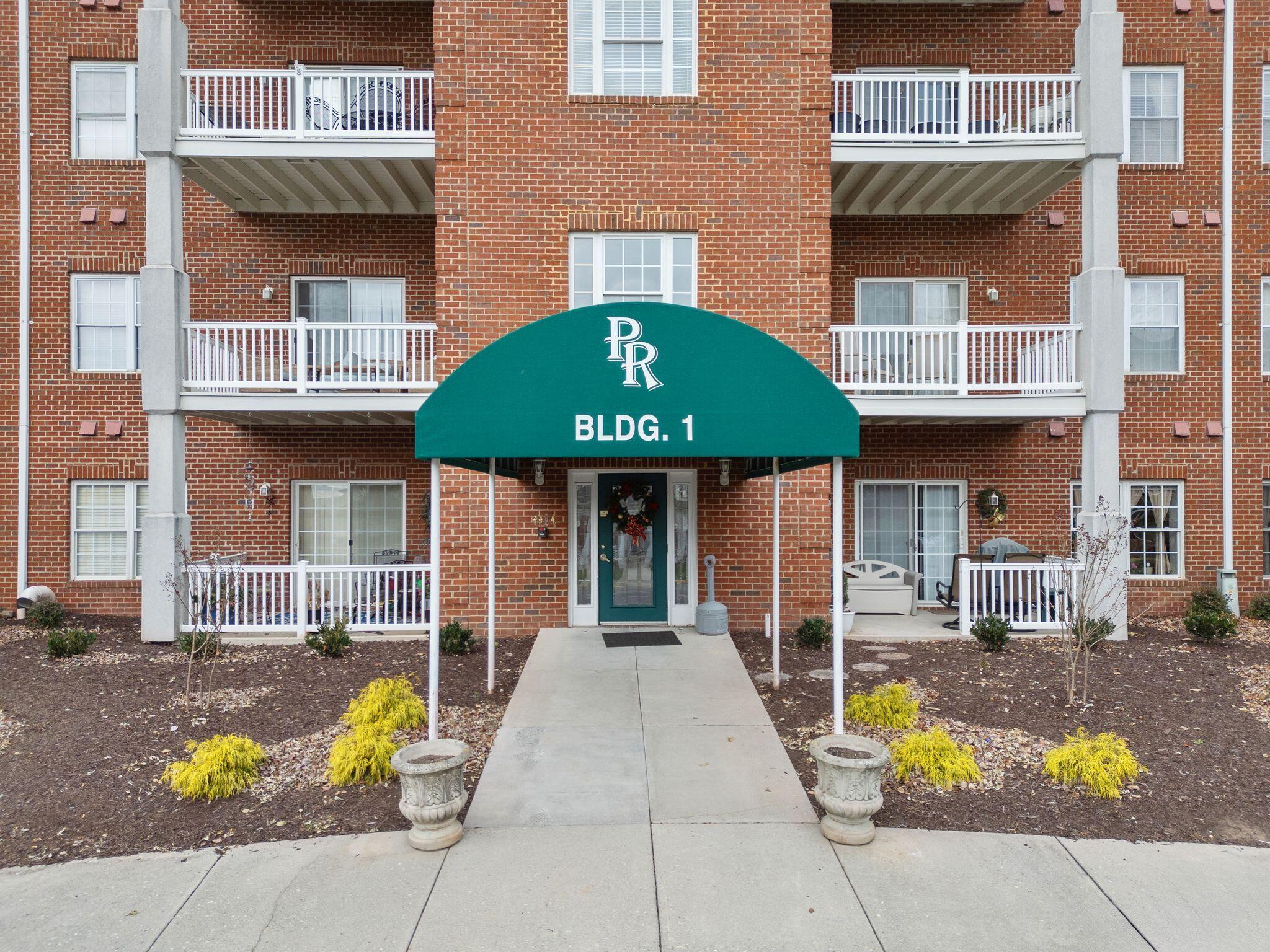 4434 Pheasant Ridge RD SW Unit: 406