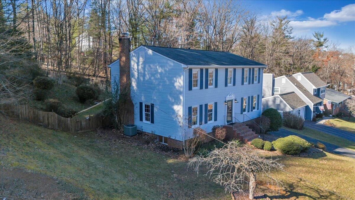 2746 Bobwhite DR