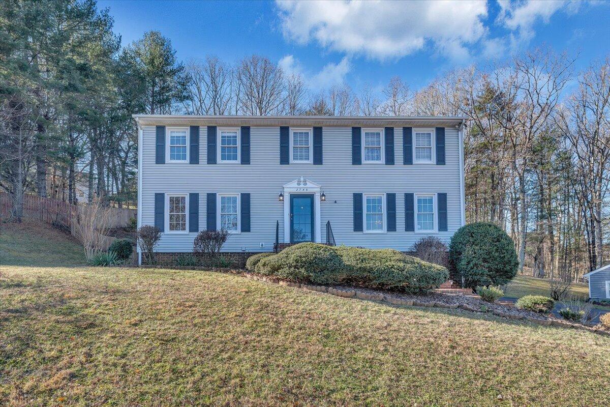 2746 Bobwhite DR