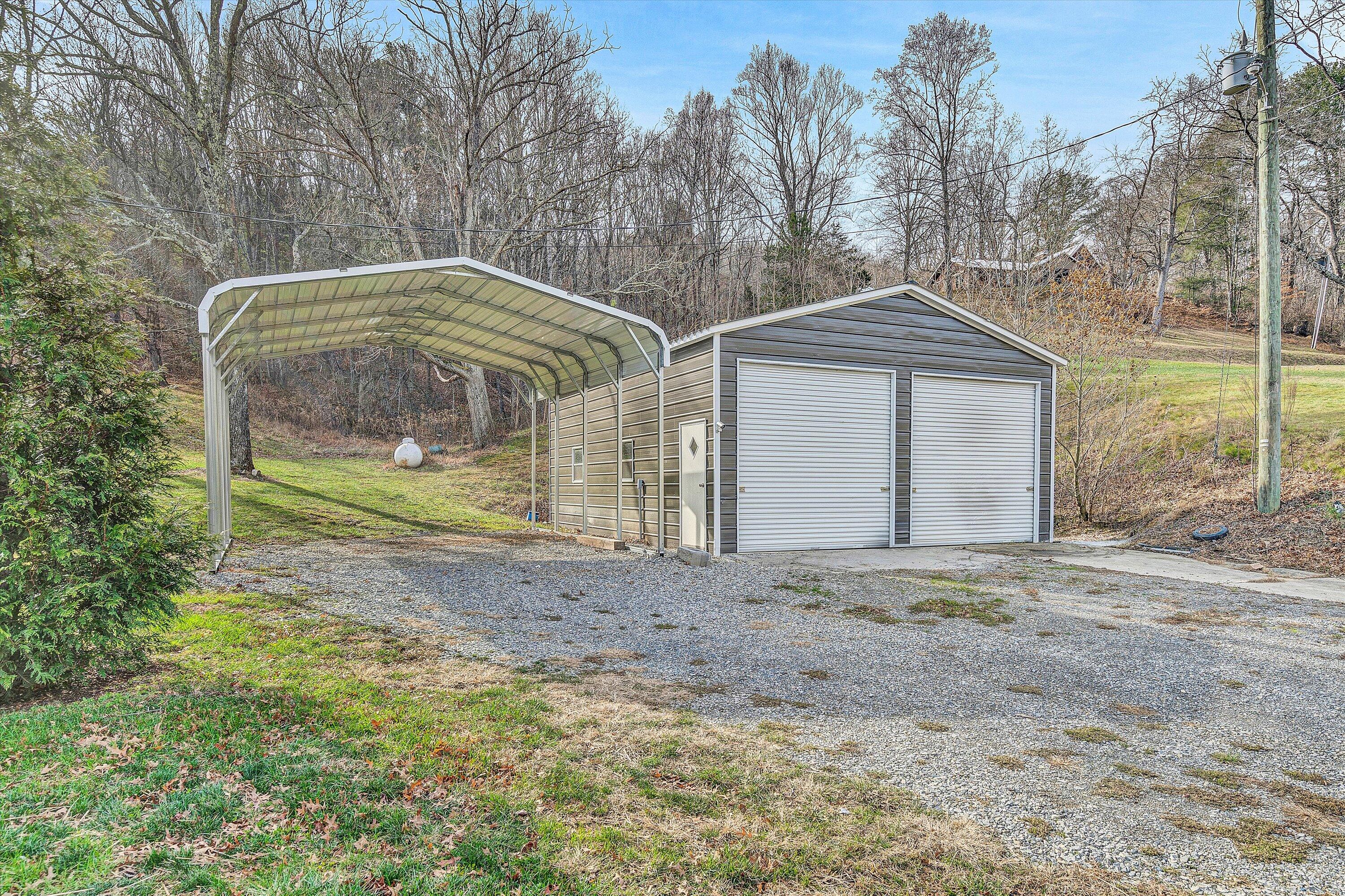 8190 Martins Creek RD