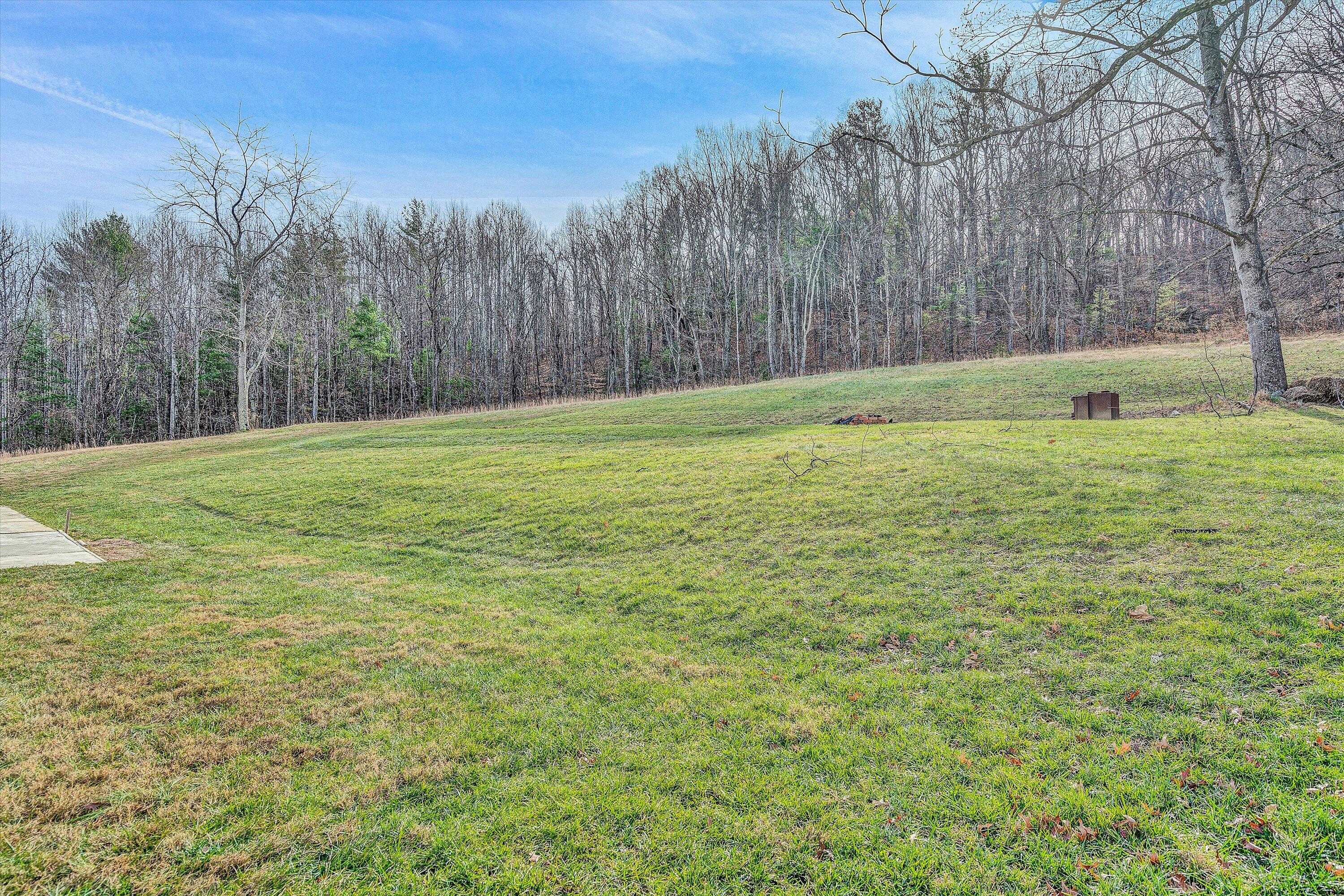 8190 Martins Creek RD