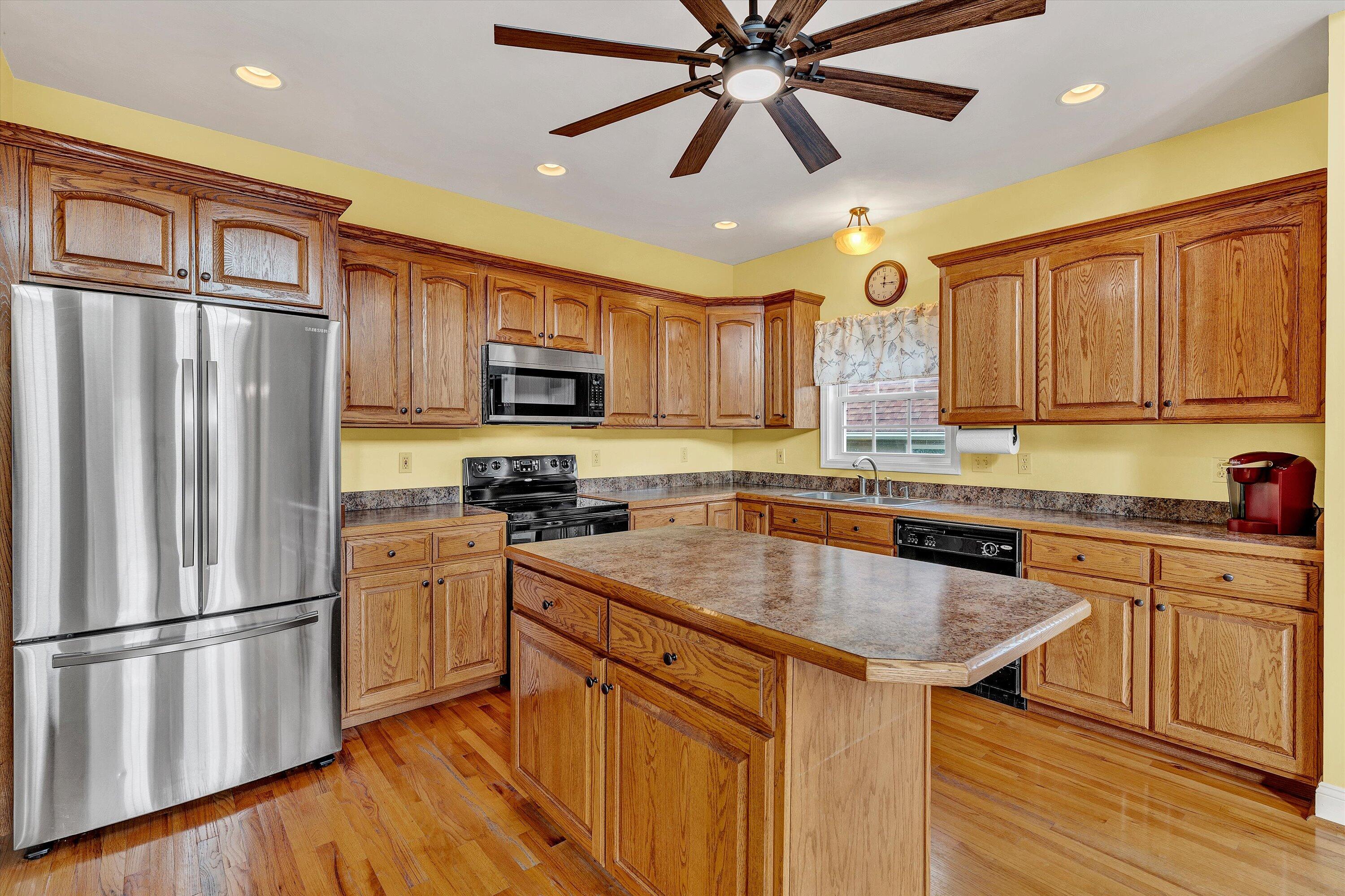 145 Magnolia Springs RD