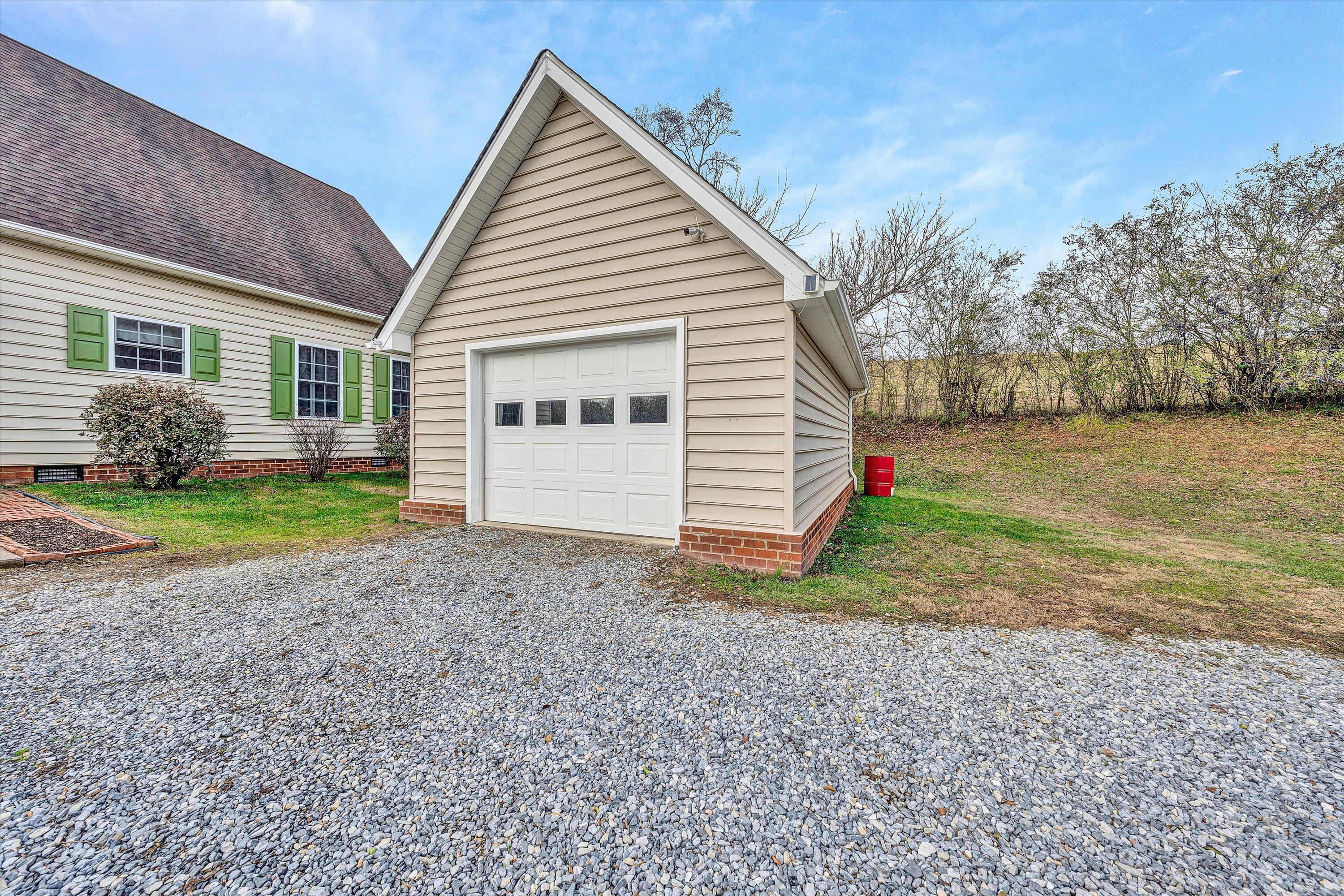 145 Magnolia Springs RD