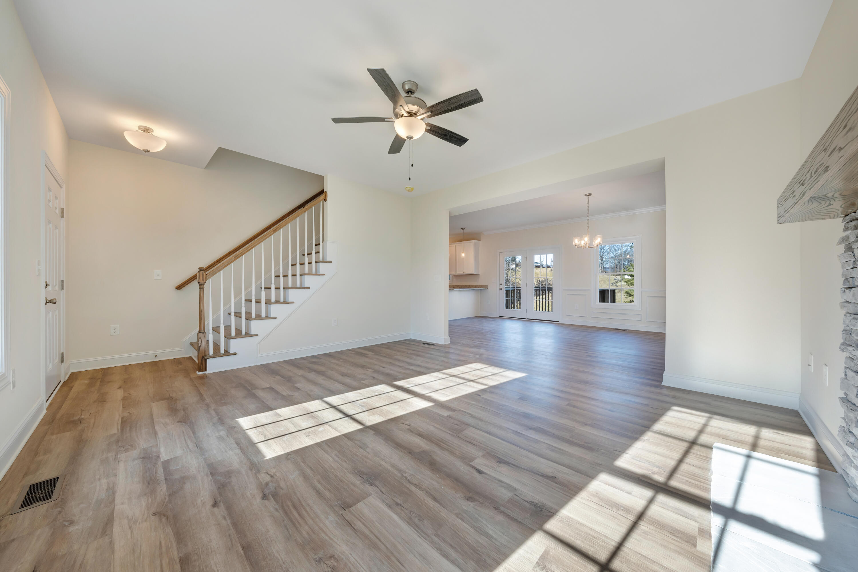 5243 Arrowhead TRL