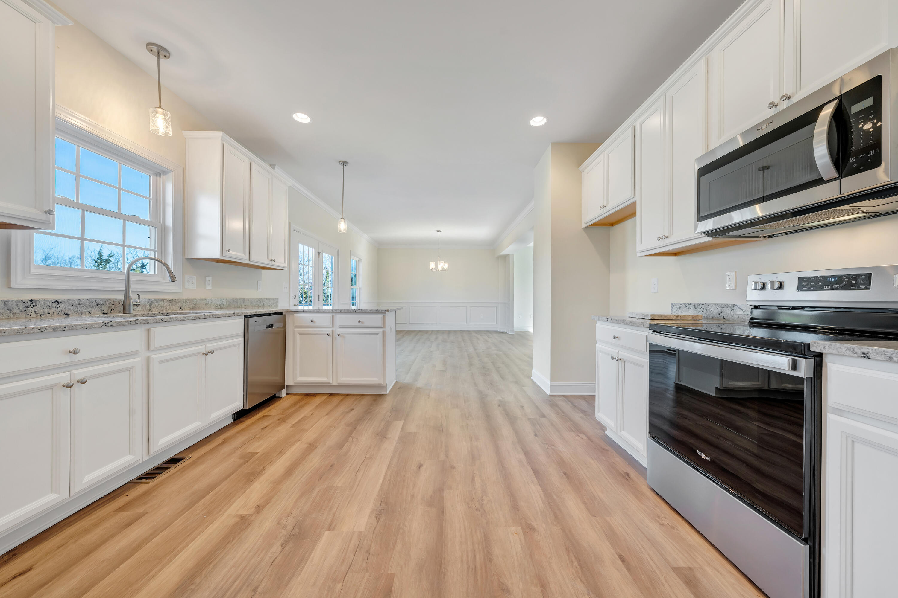5243 Arrowhead TRL