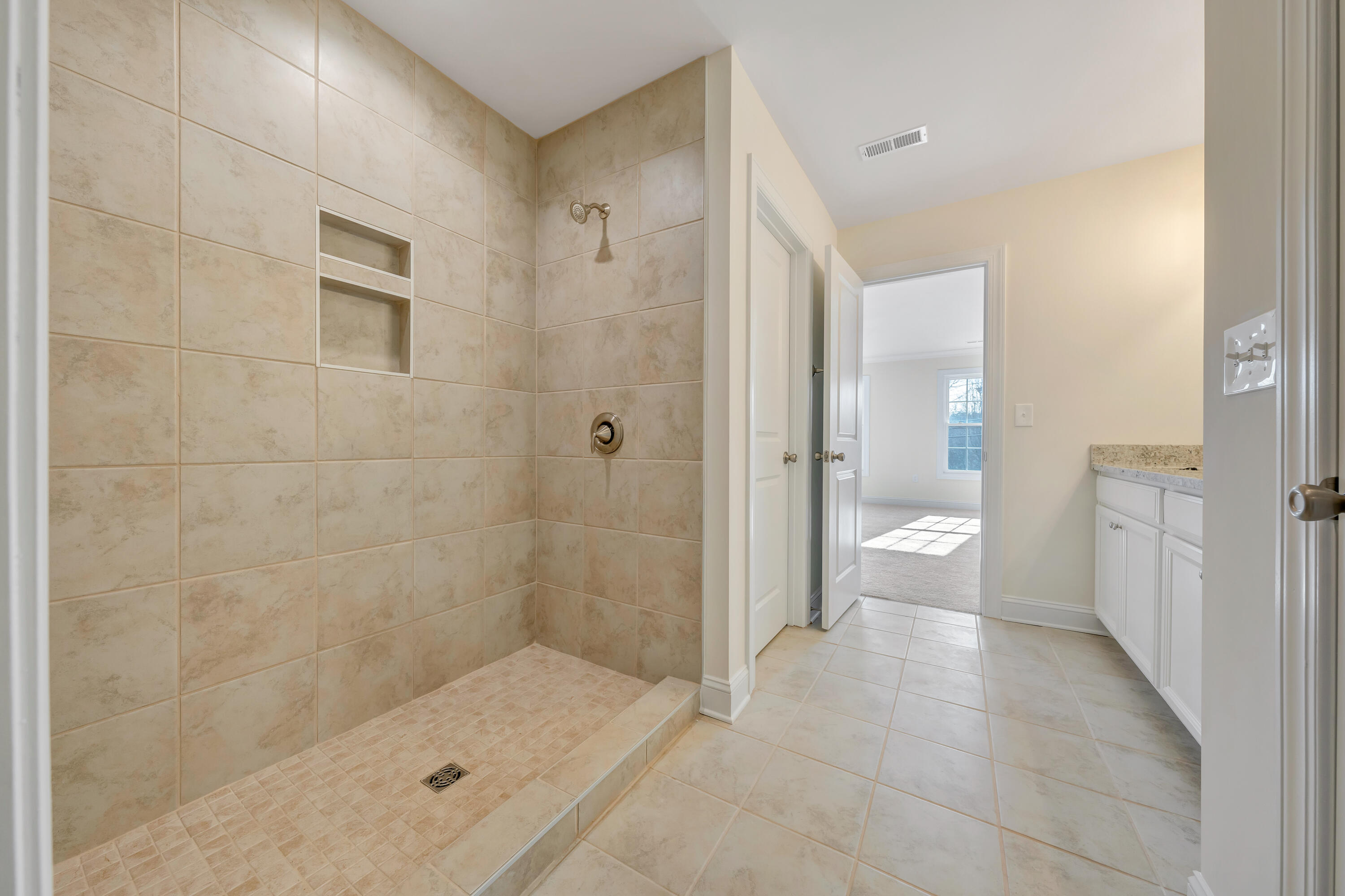 5243 Arrowhead TRL