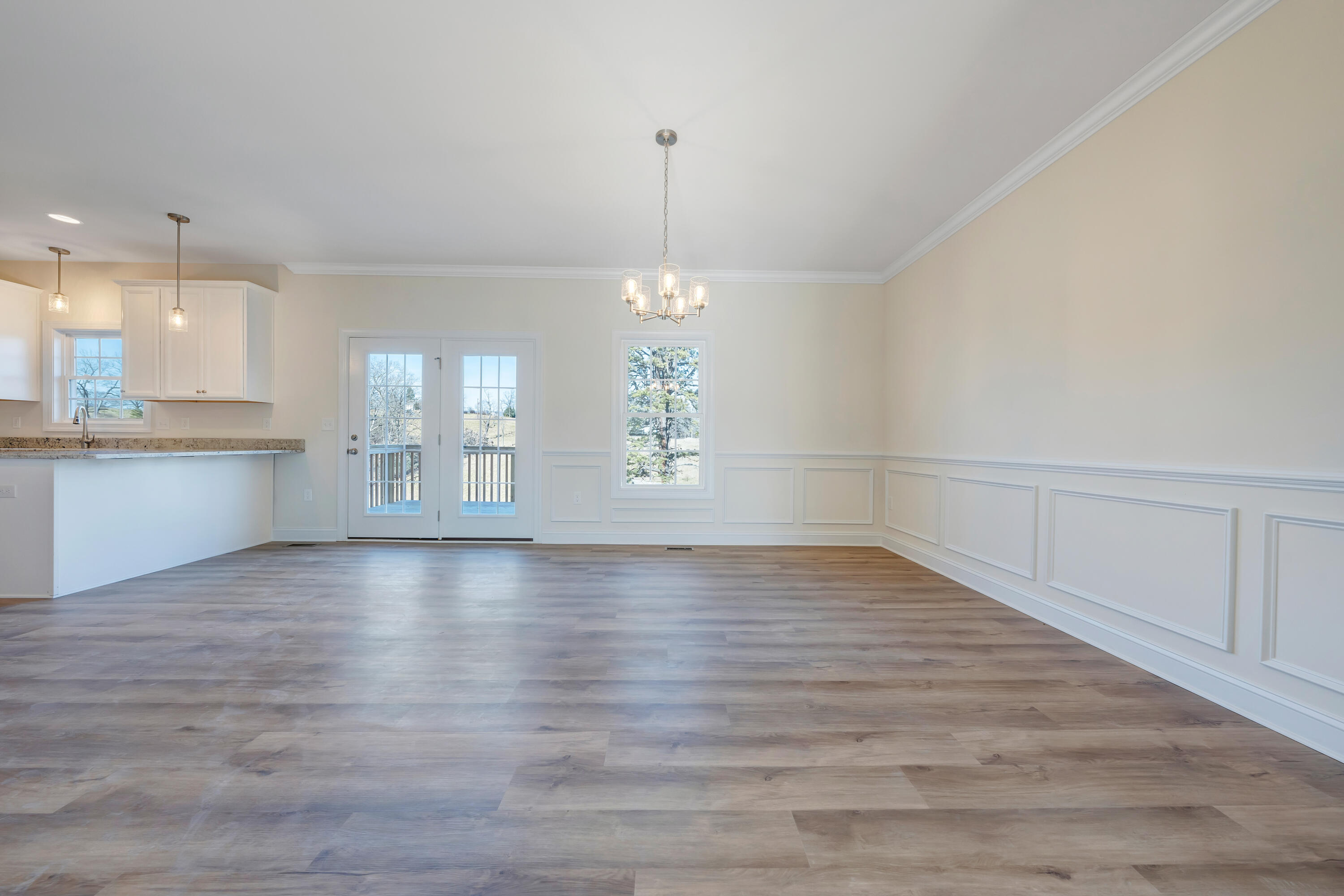 5243 Arrowhead TRL