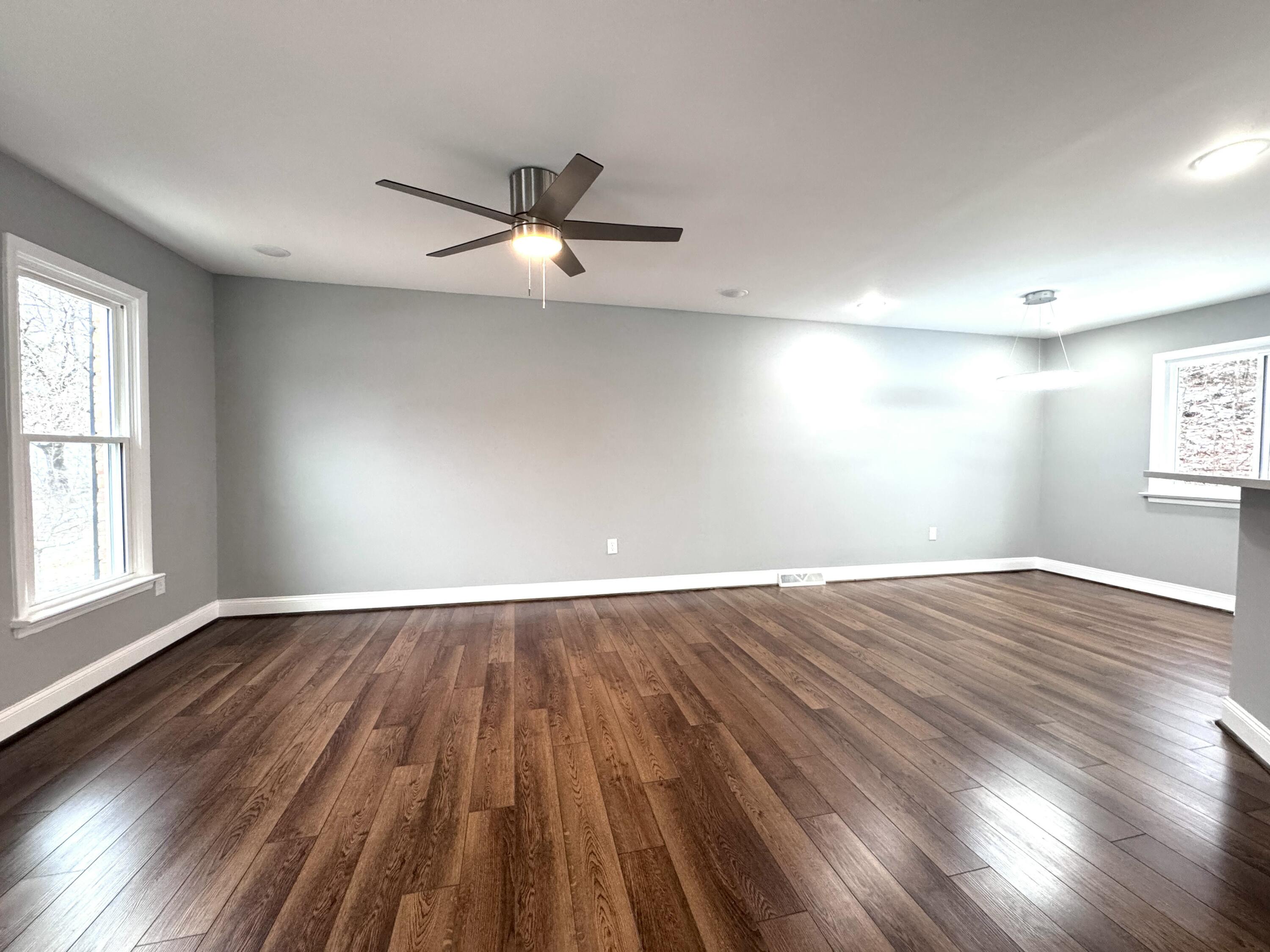 2623 Green Ridge CIR