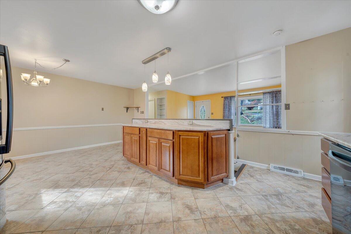 5137 Waxmyrtle DR