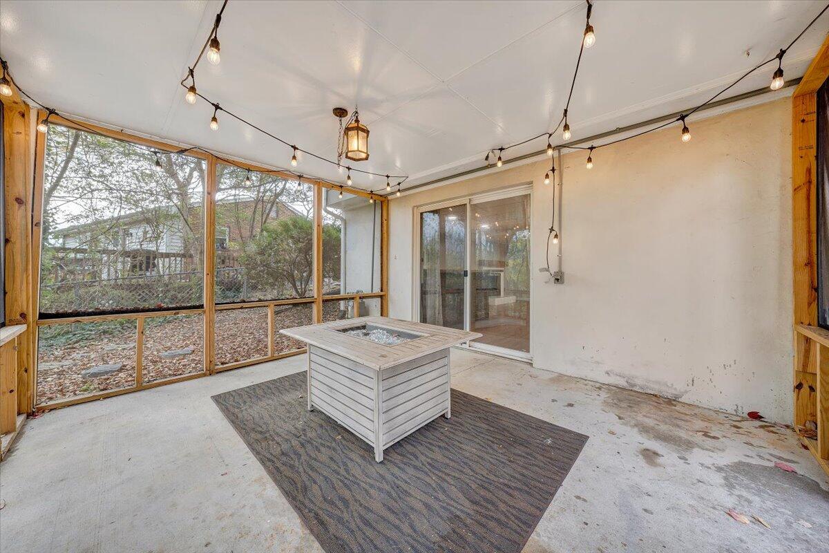 5137 Waxmyrtle DR
