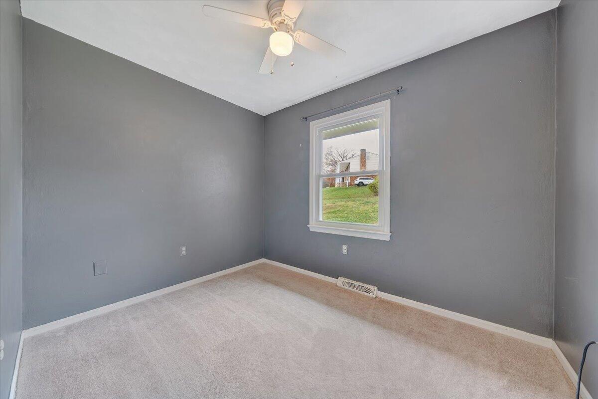 5137 Waxmyrtle DR