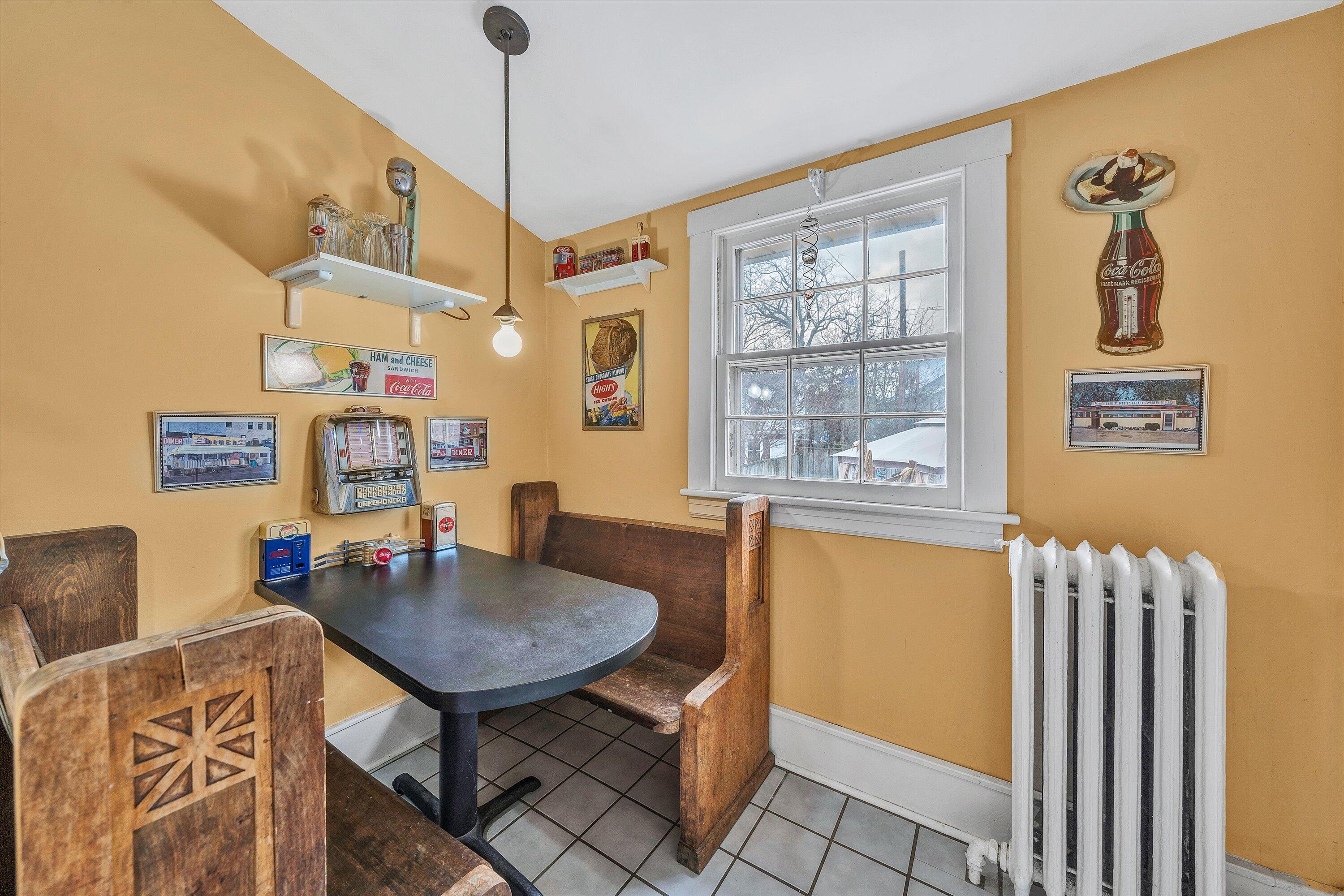 1826 Cambridge AVE SW