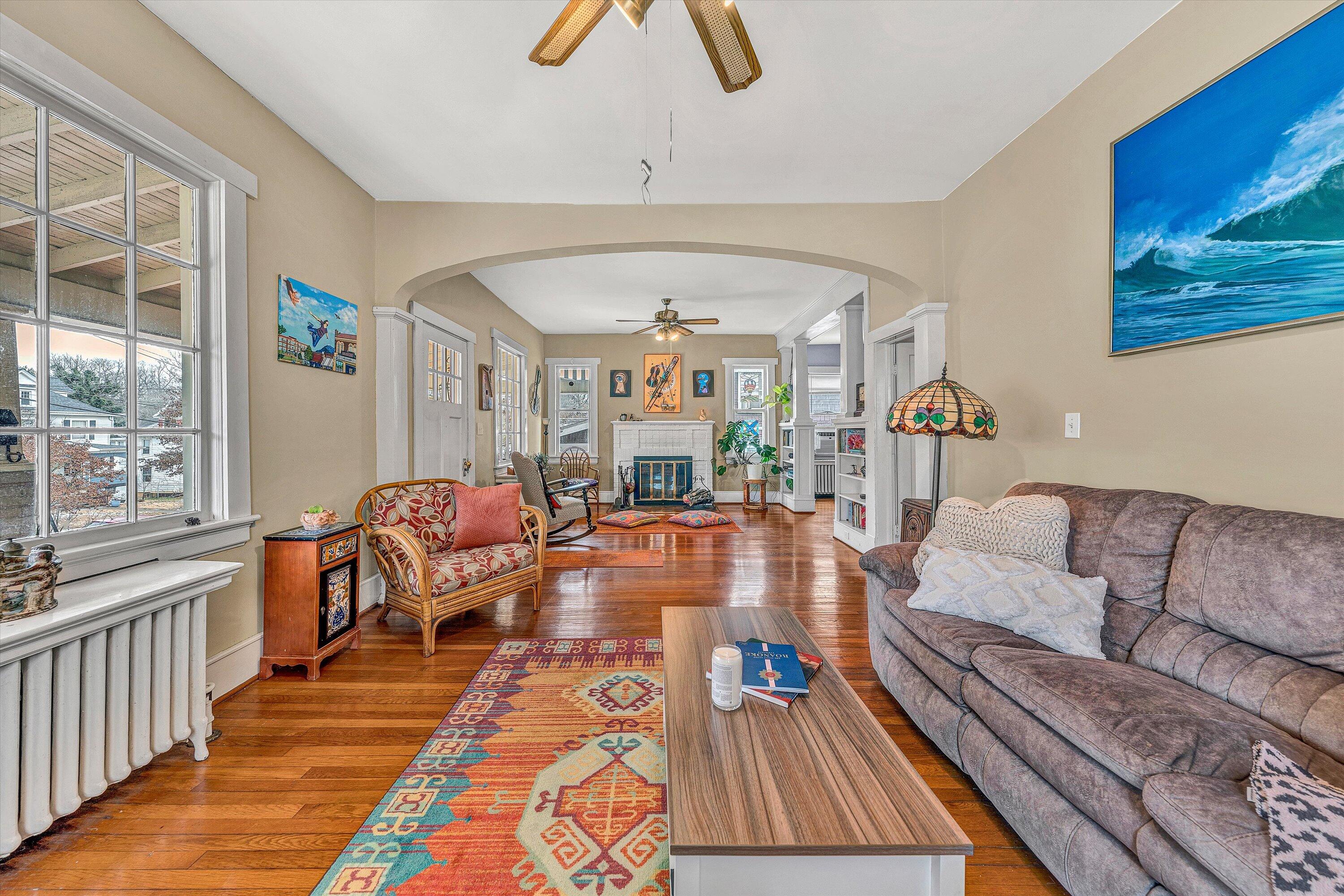 1826 Cambridge AVE SW