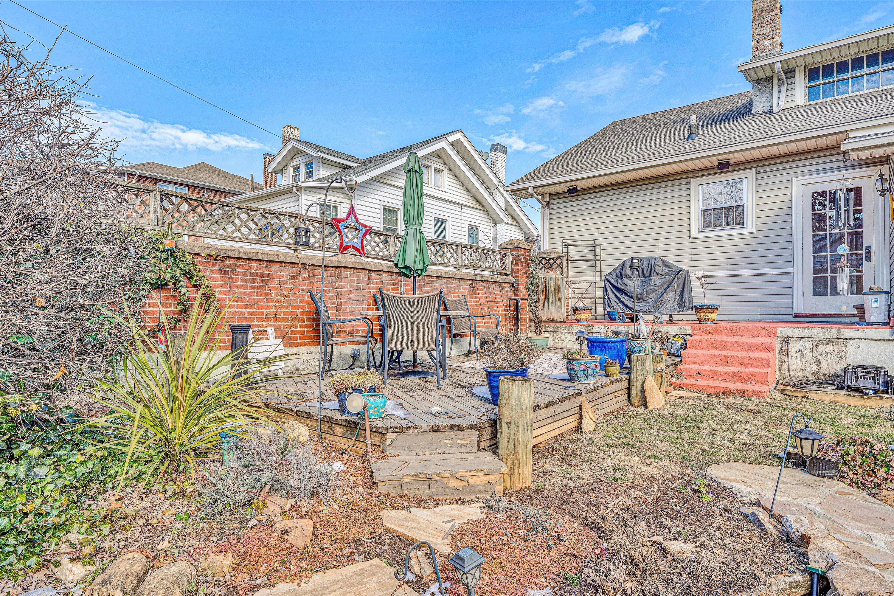 1826 Cambridge AVE SW