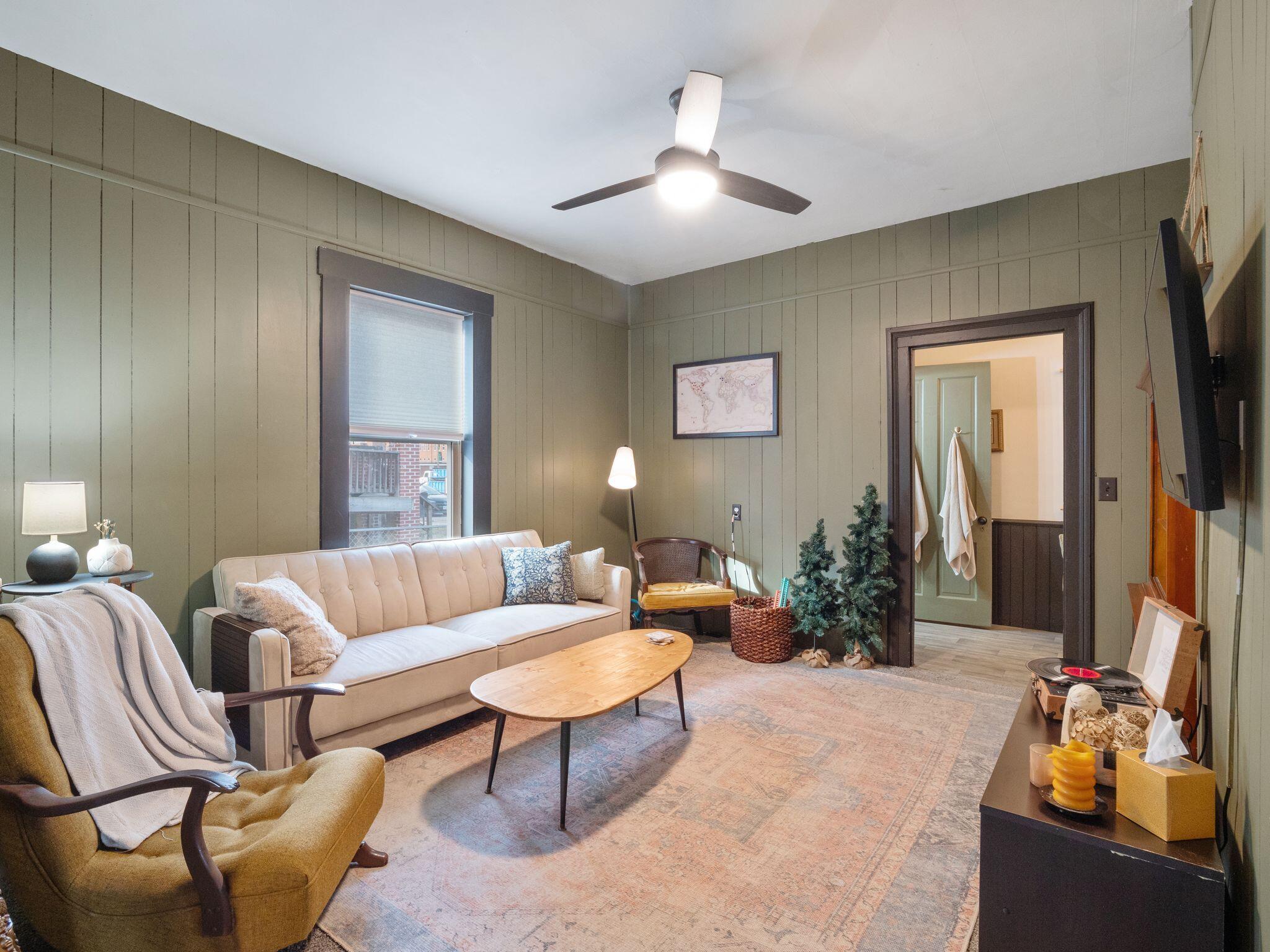 303 E Madison AVE