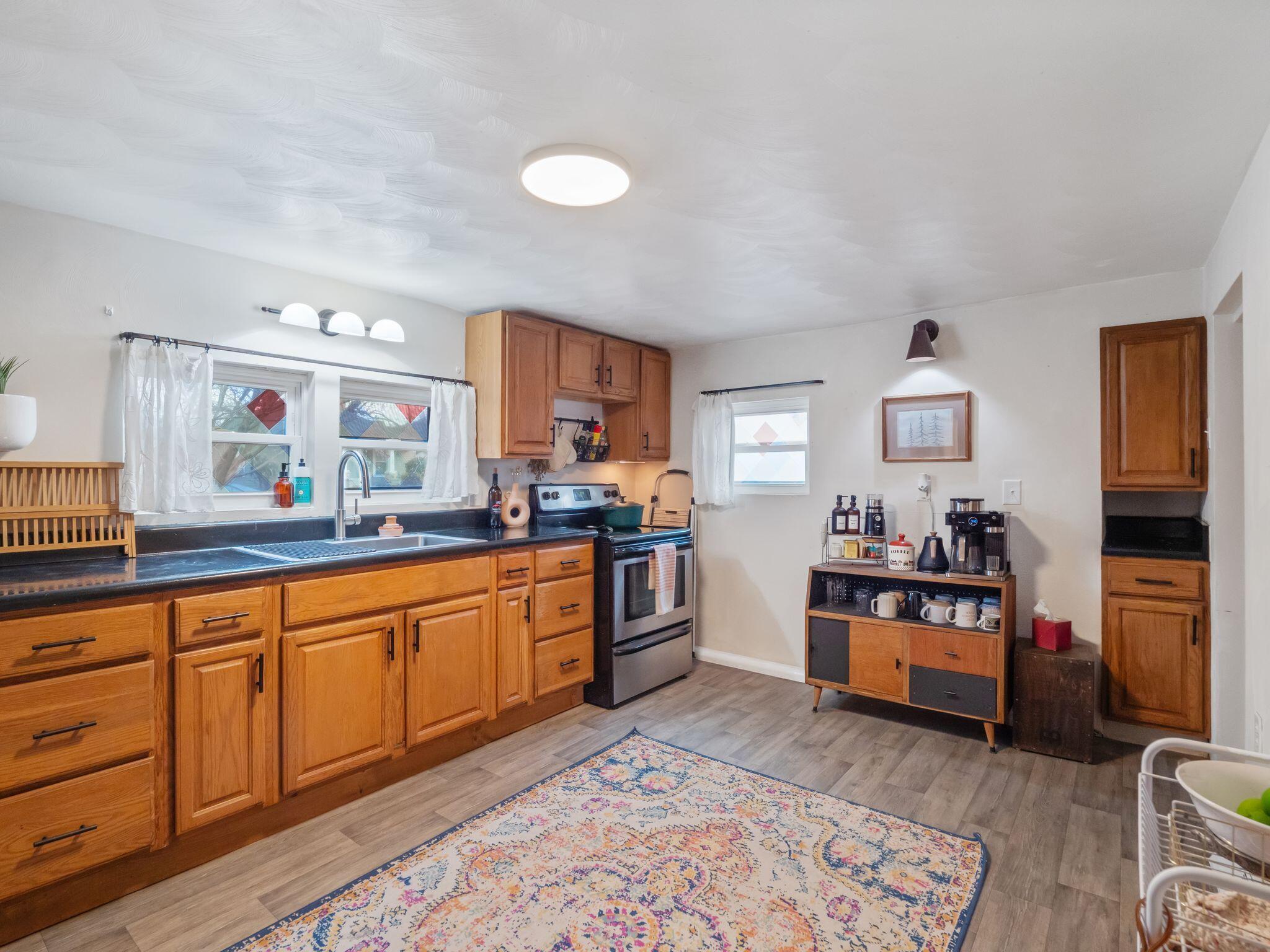 303 E Madison AVE