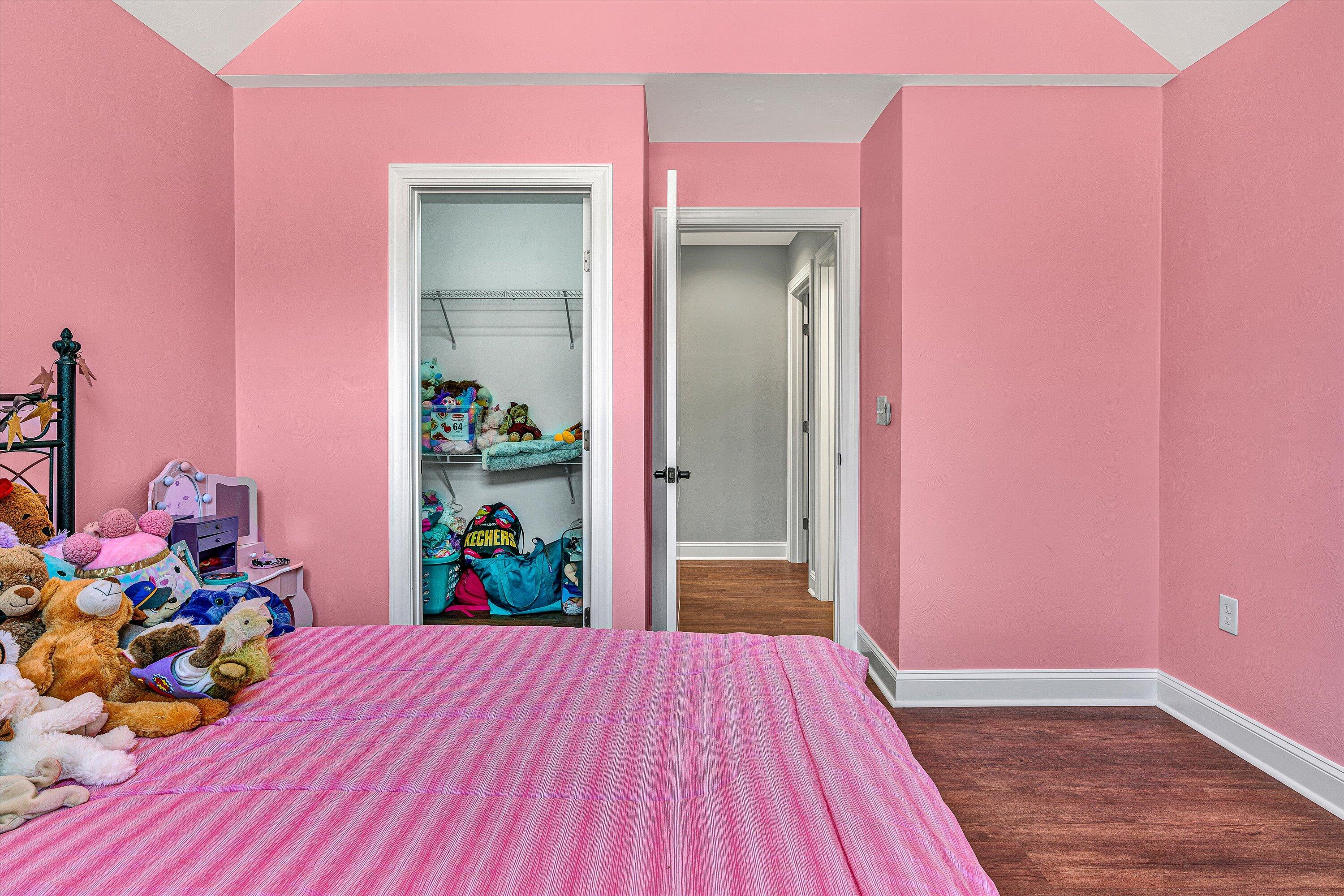 383 W Glade TRL