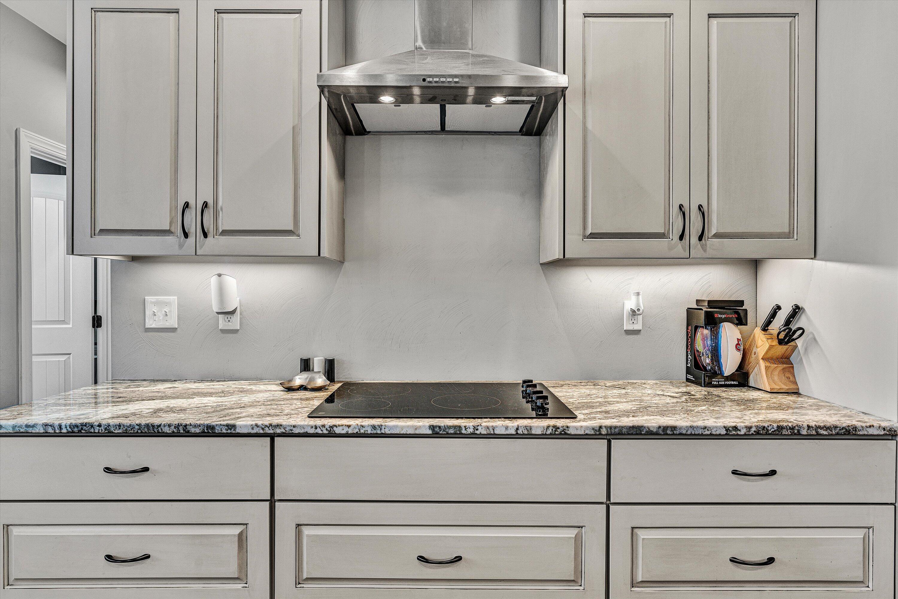 383 W Glade TRL
