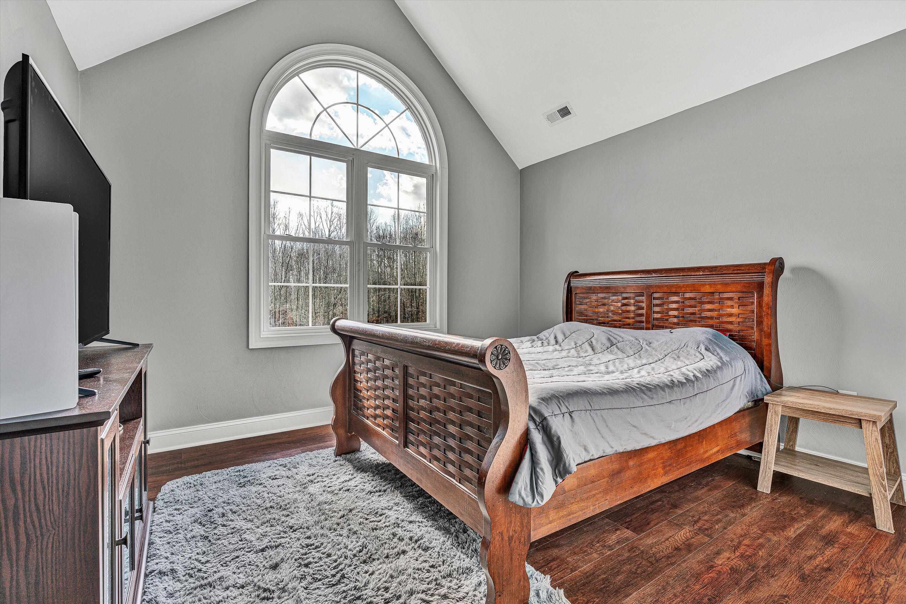 383 W Glade TRL
