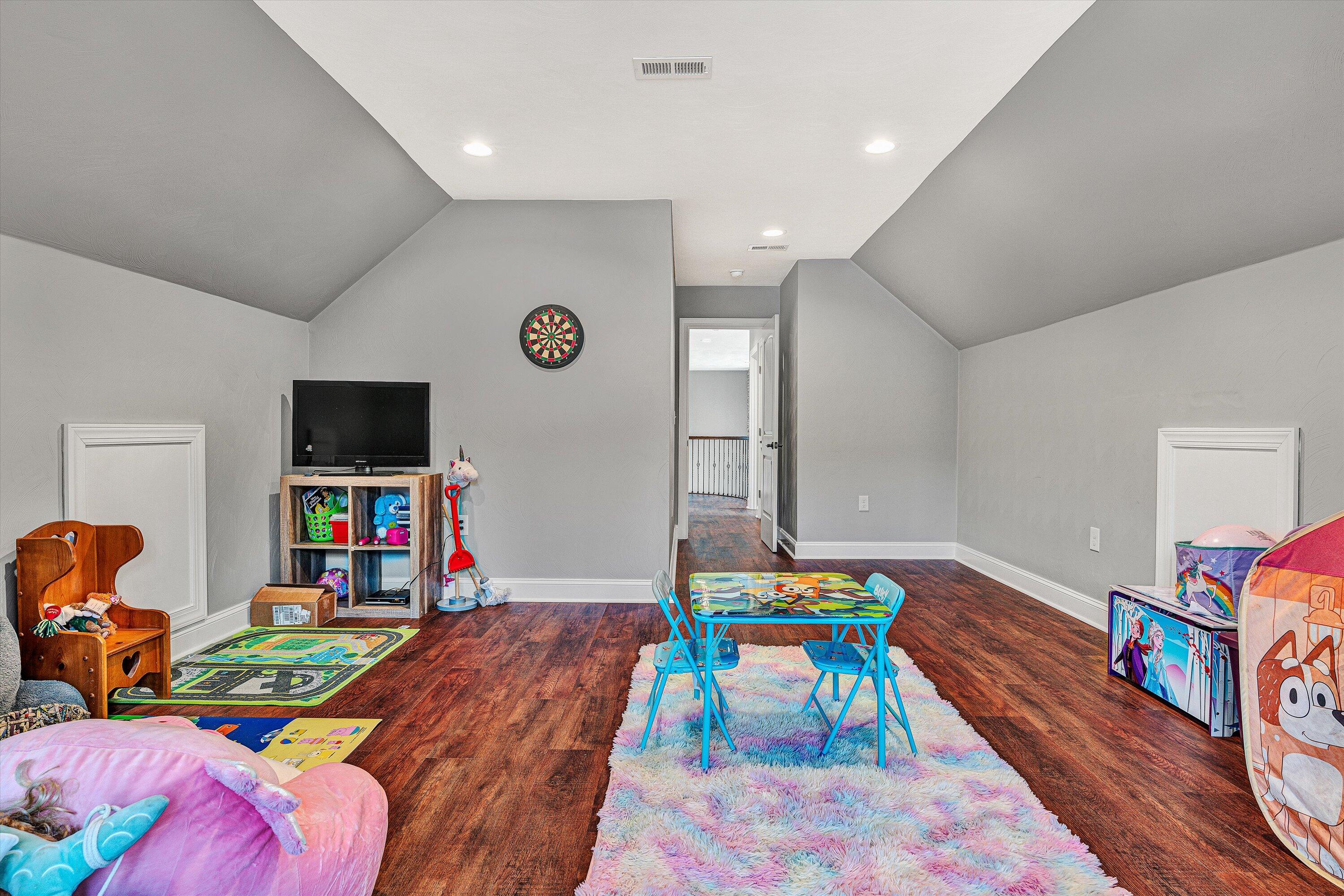 383 W Glade TRL