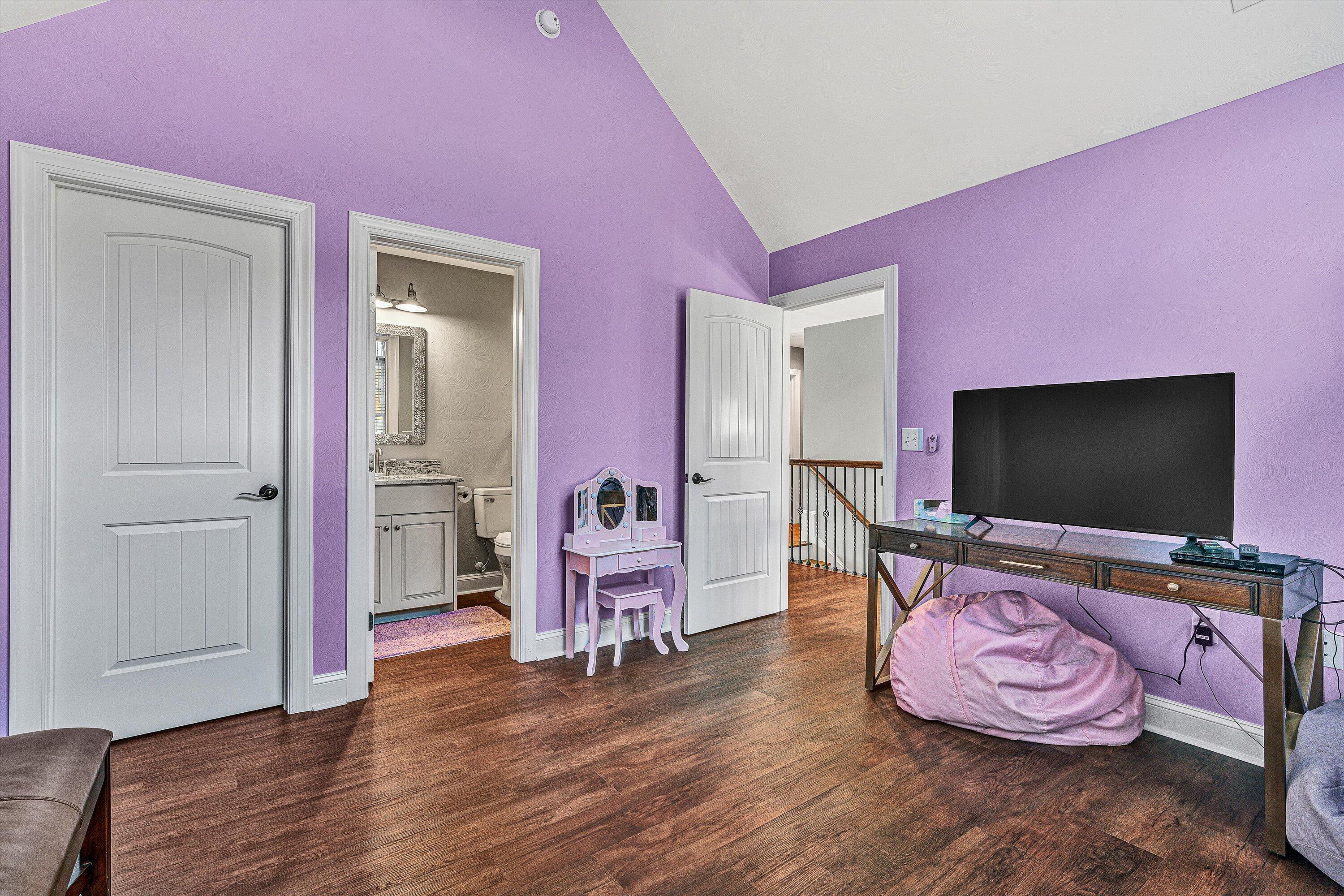 383 W Glade TRL