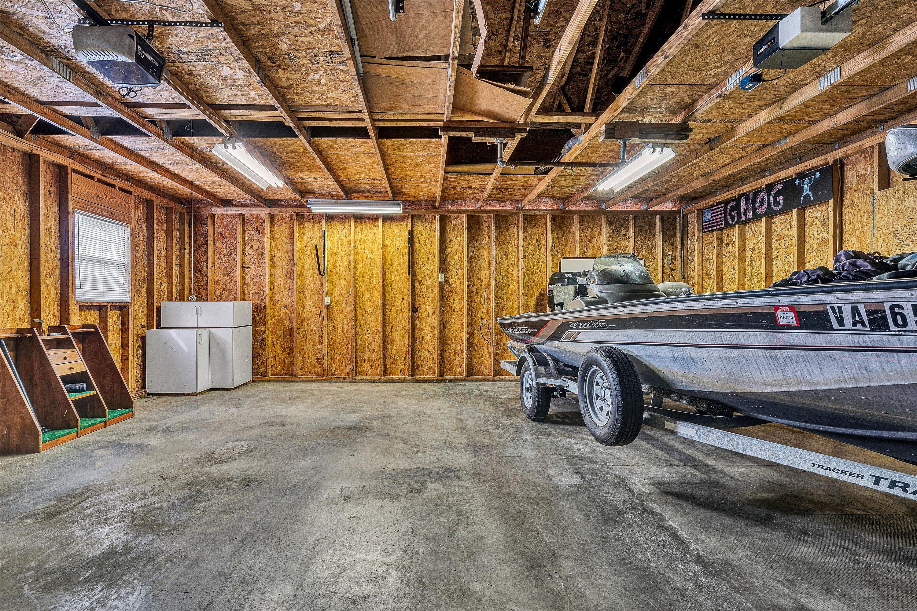 305 Bowman AVE