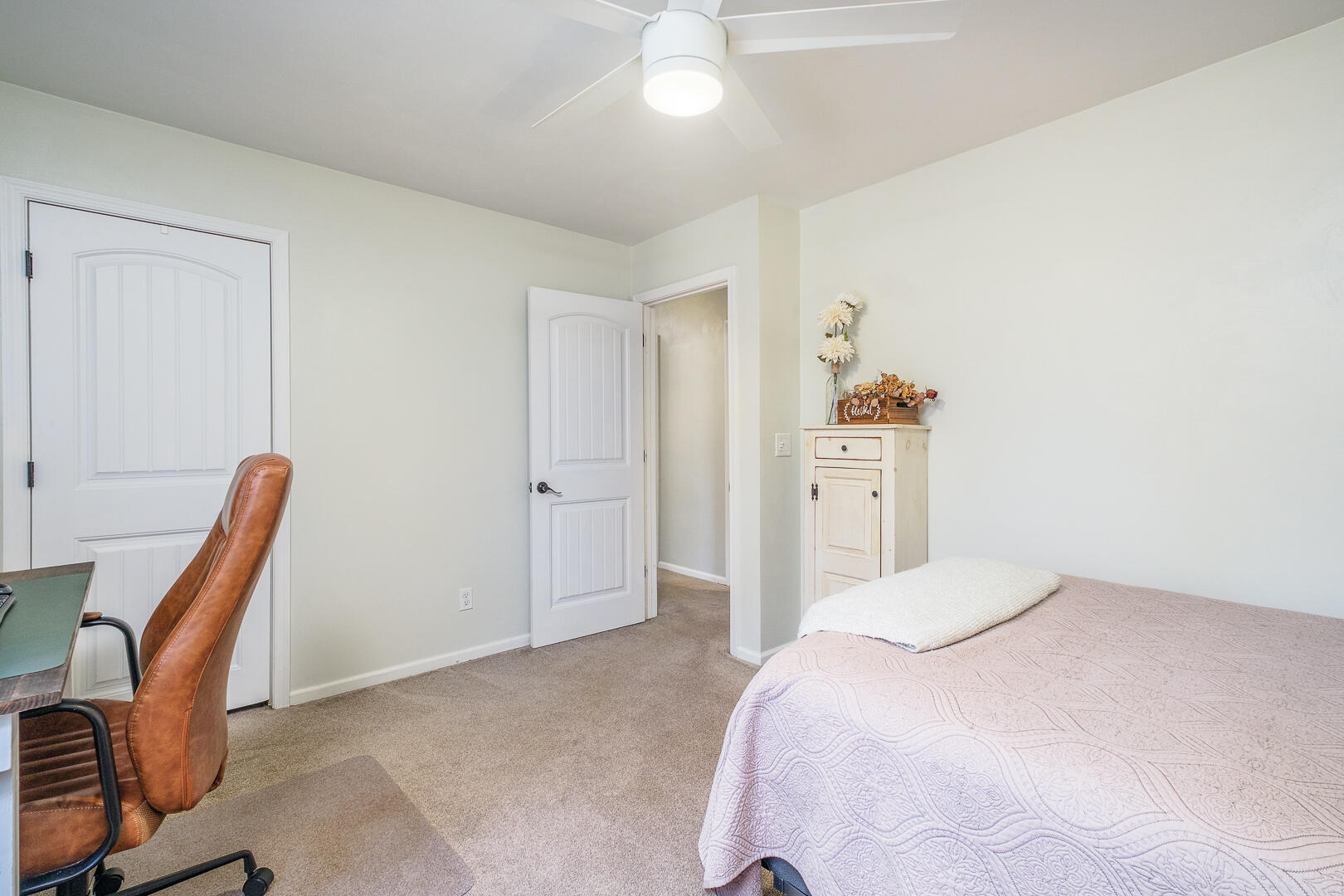 185 Parkview DR