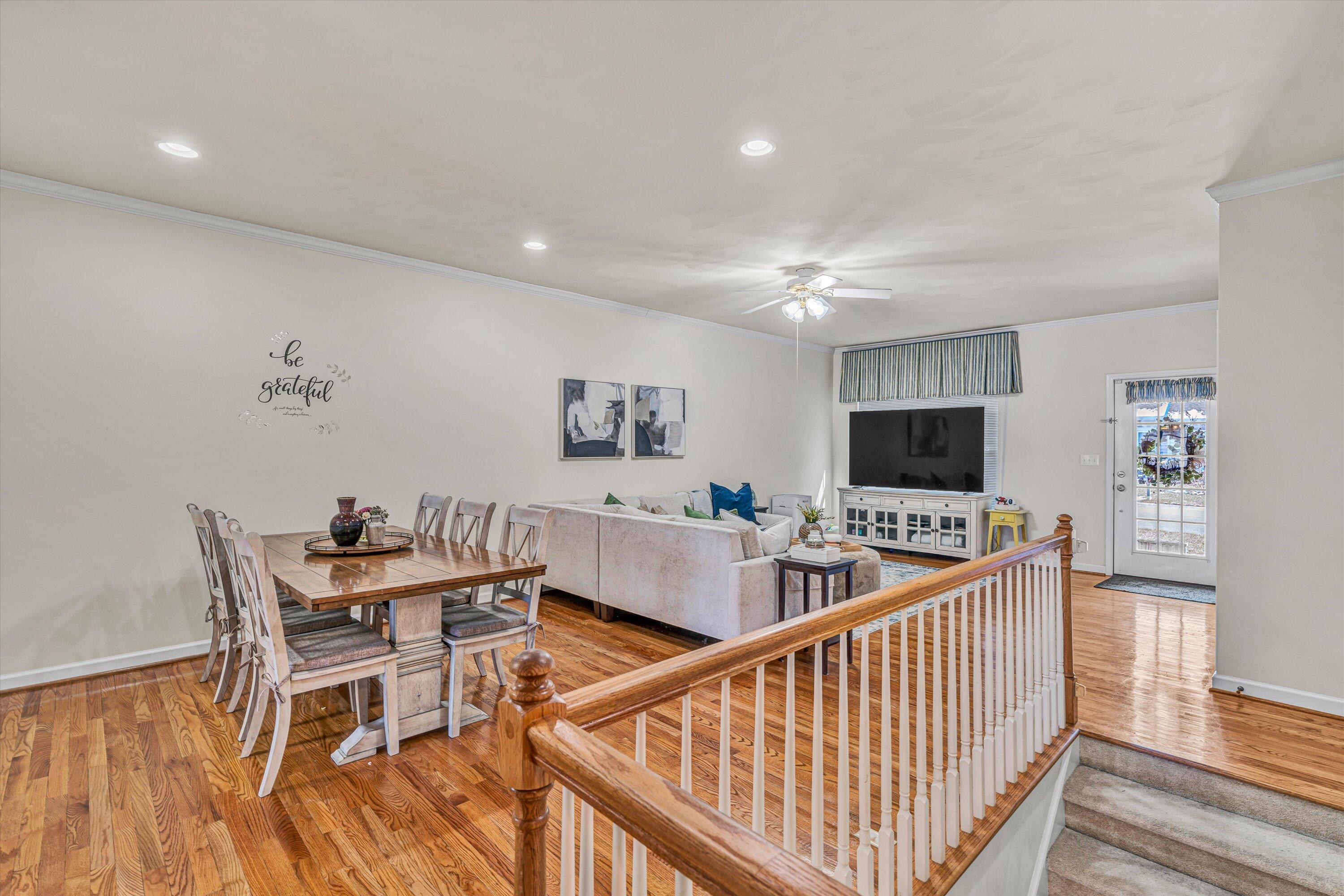 5526 S South Village DR