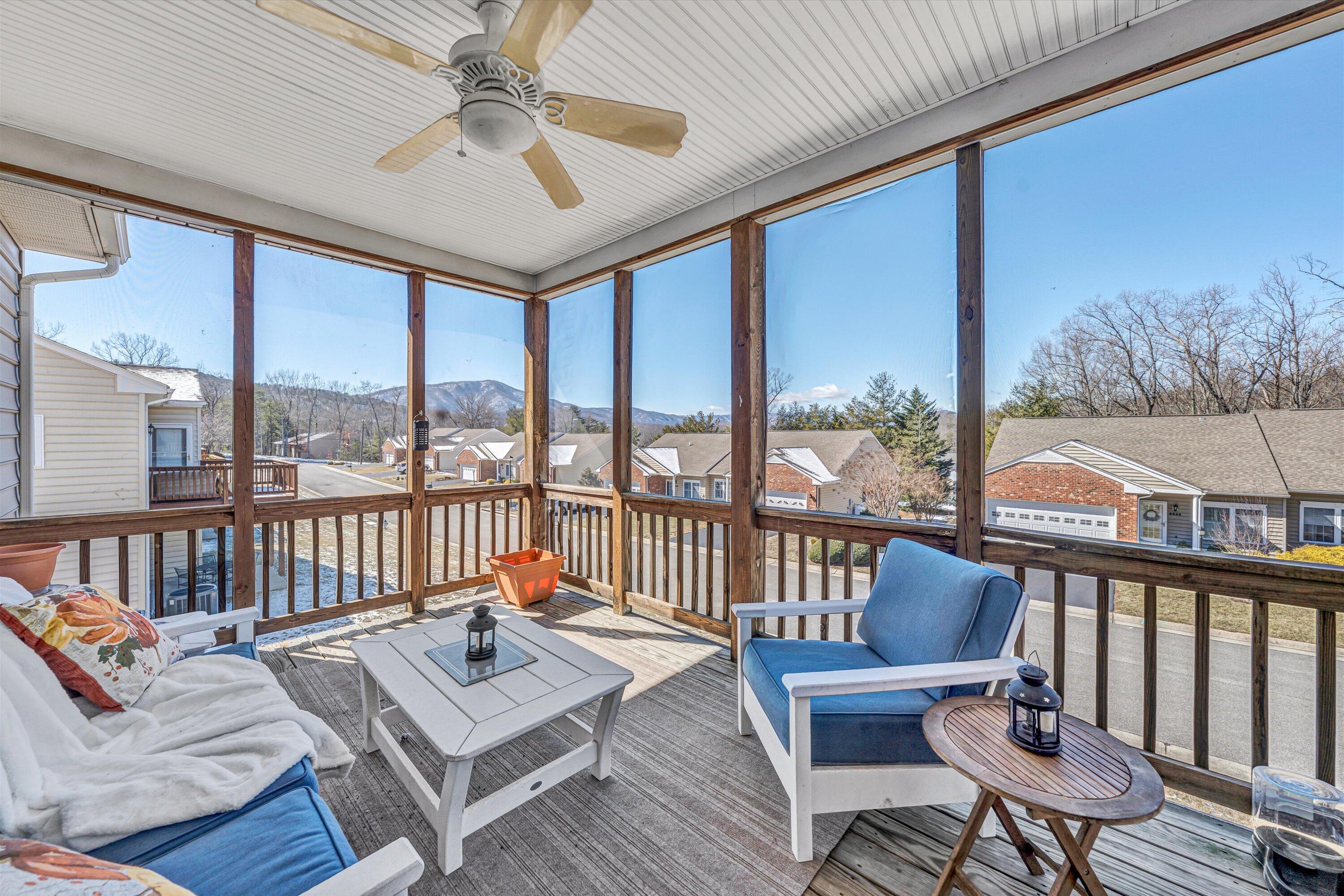 5526 S South Village DR