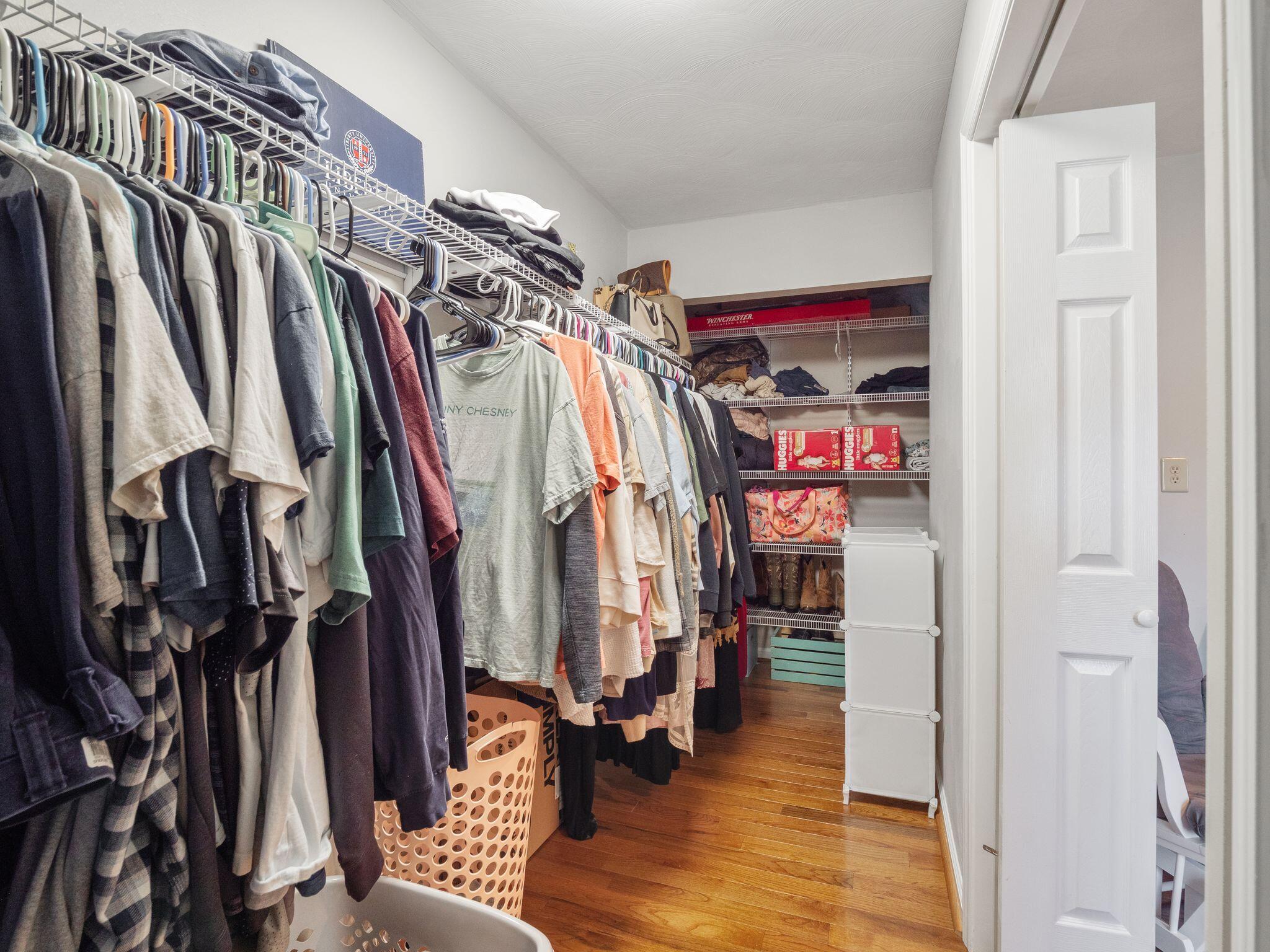 323 Winesap RD