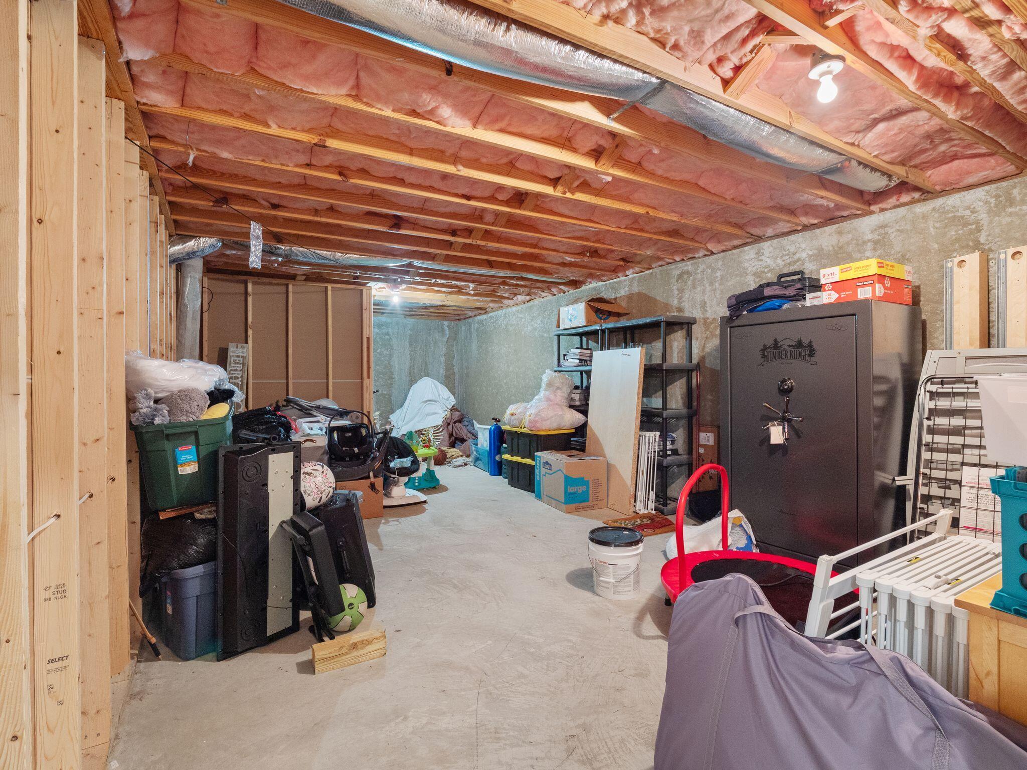 323 Winesap RD
