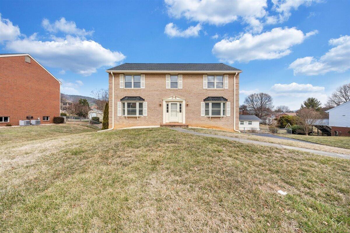 4935 Huntridge RD