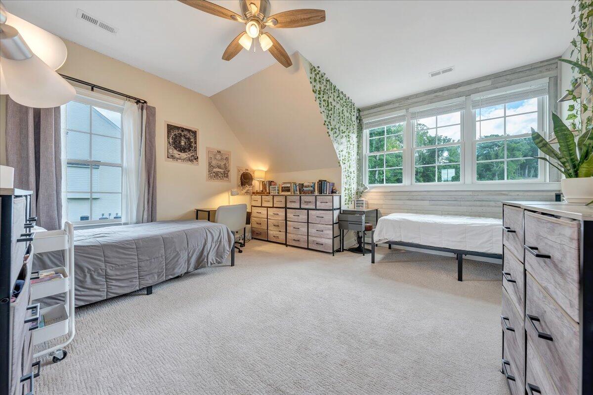 6996 Fairway Ridge RD