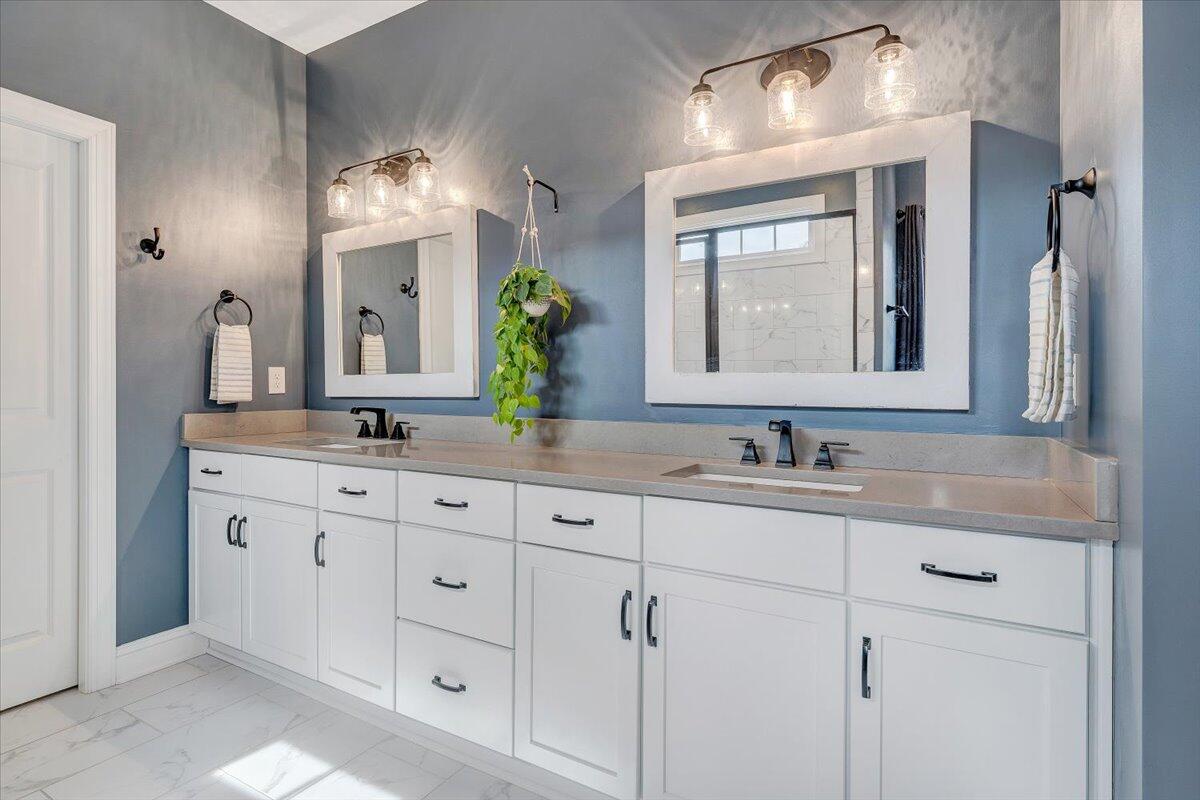 6996 Fairway Ridge RD