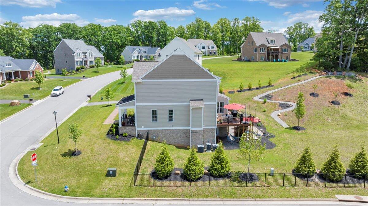 6996 Fairway Ridge RD