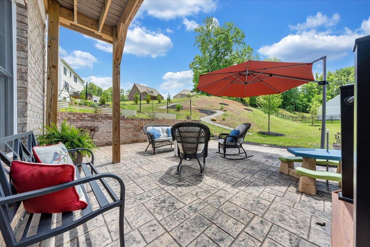 6996 Fairway Ridge RD