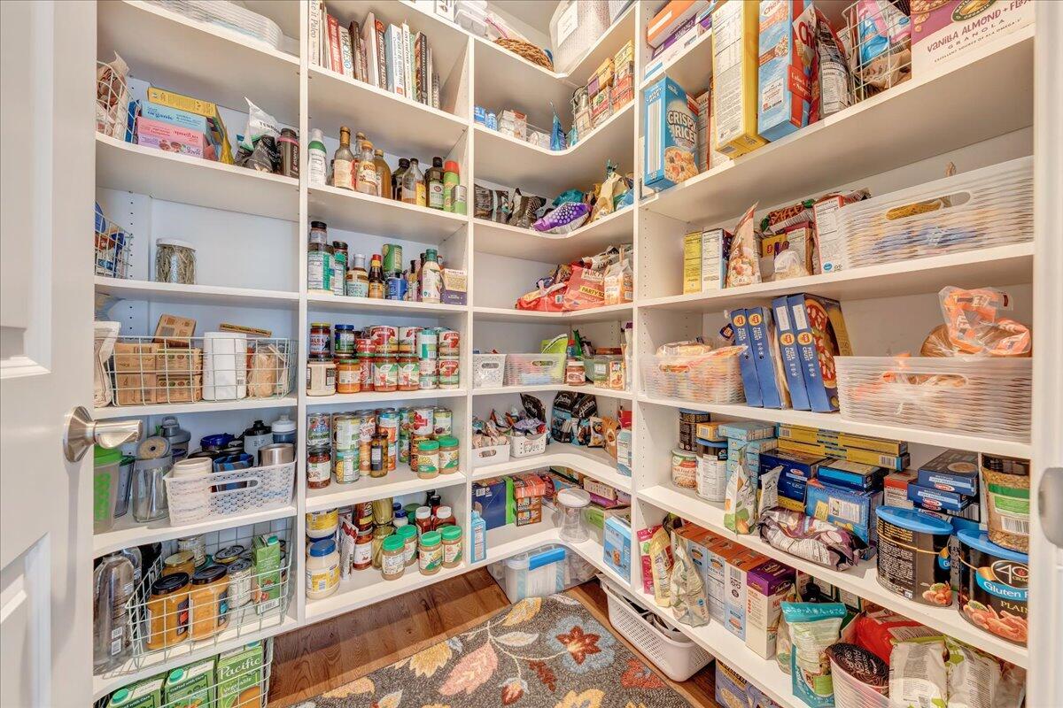 6996 Fairway Ridge RD