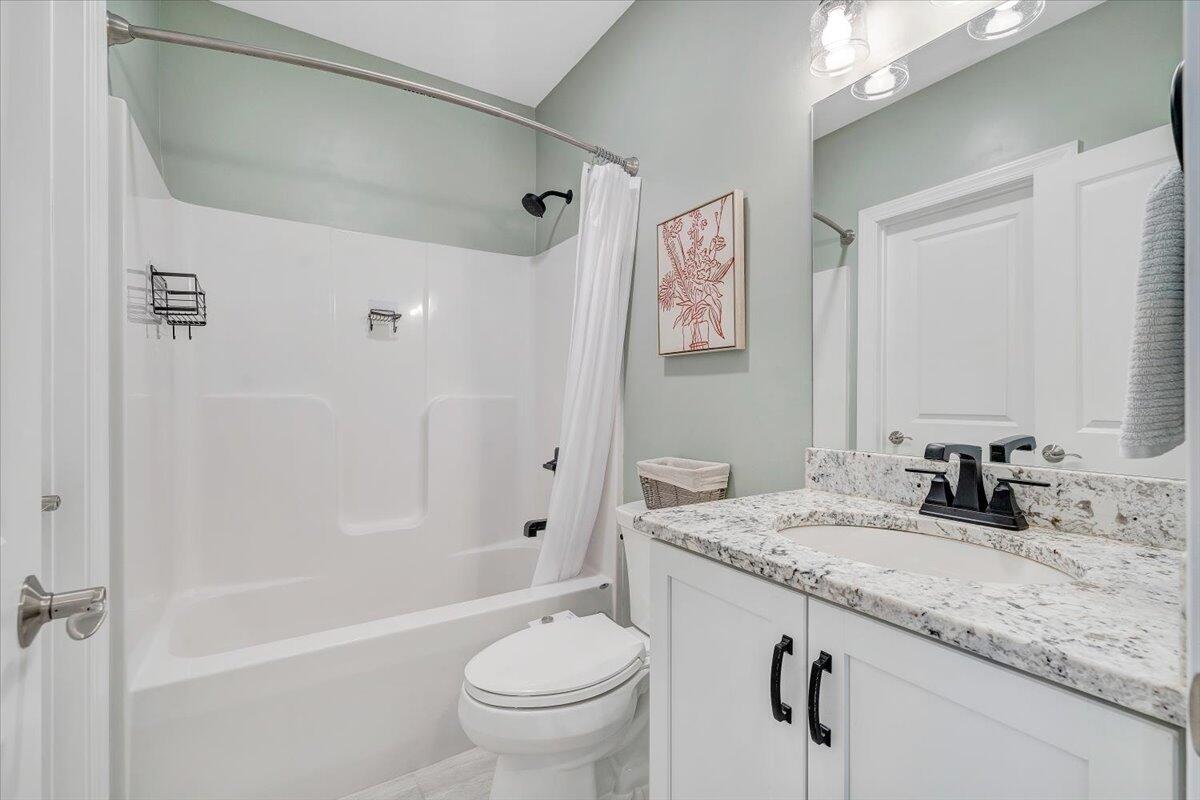 6996 Fairway Ridge RD